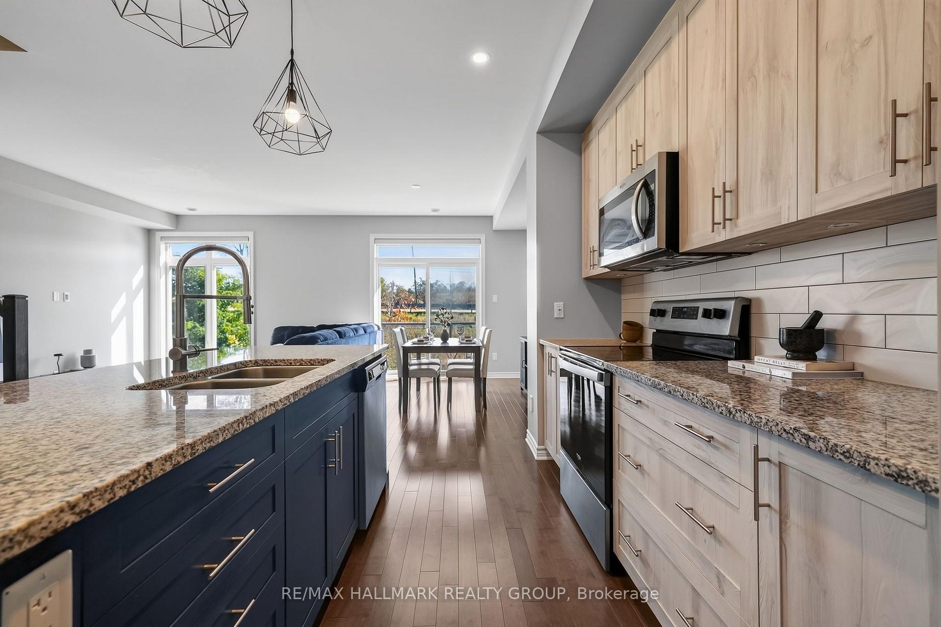 Photo 9 of 794 Cap Diamant Way, Ottawa, Camelot — HOMEH