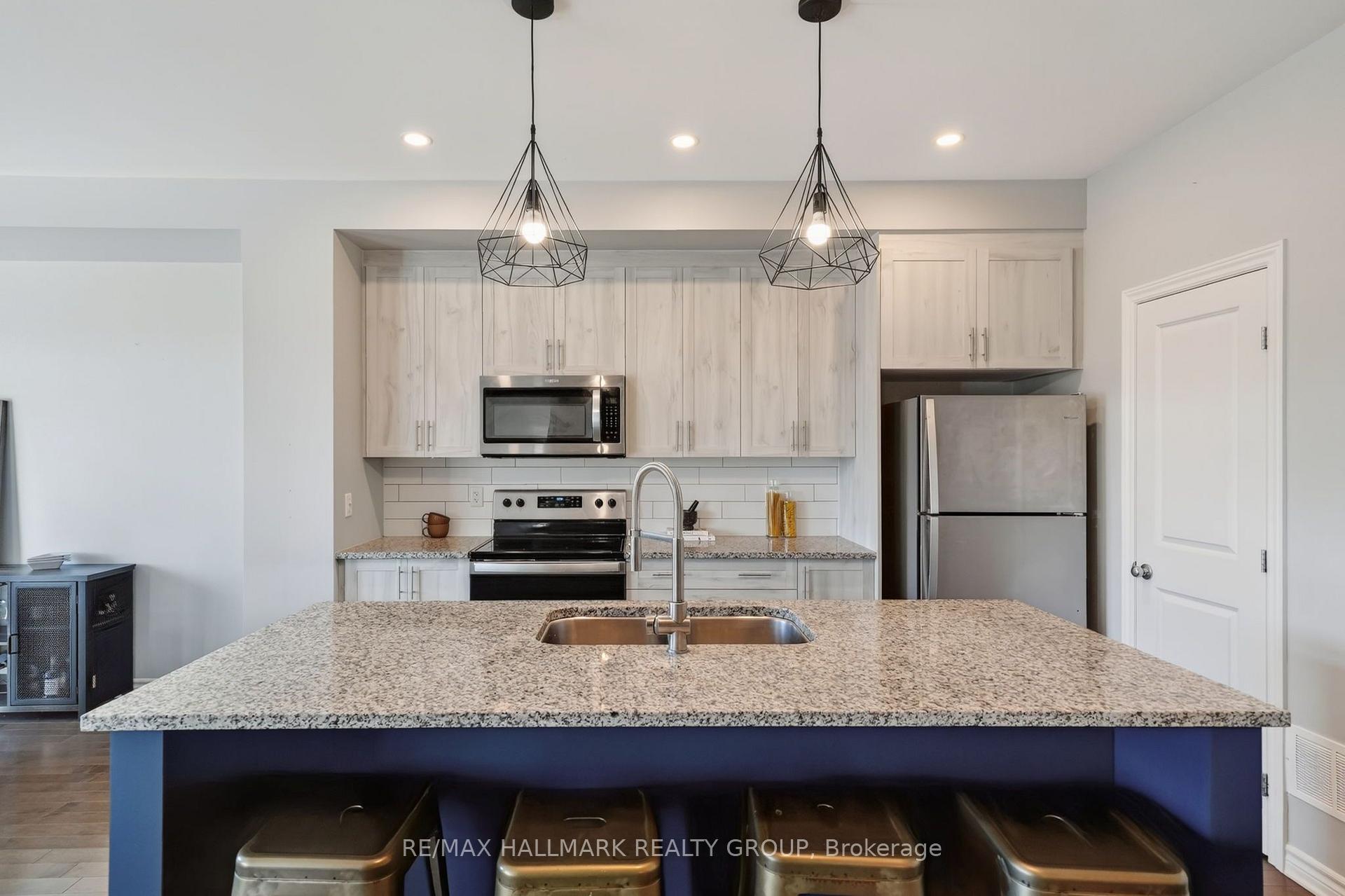 Photo 14 of 794 Cap Diamant Way, Ottawa, Camelot — HOMEH