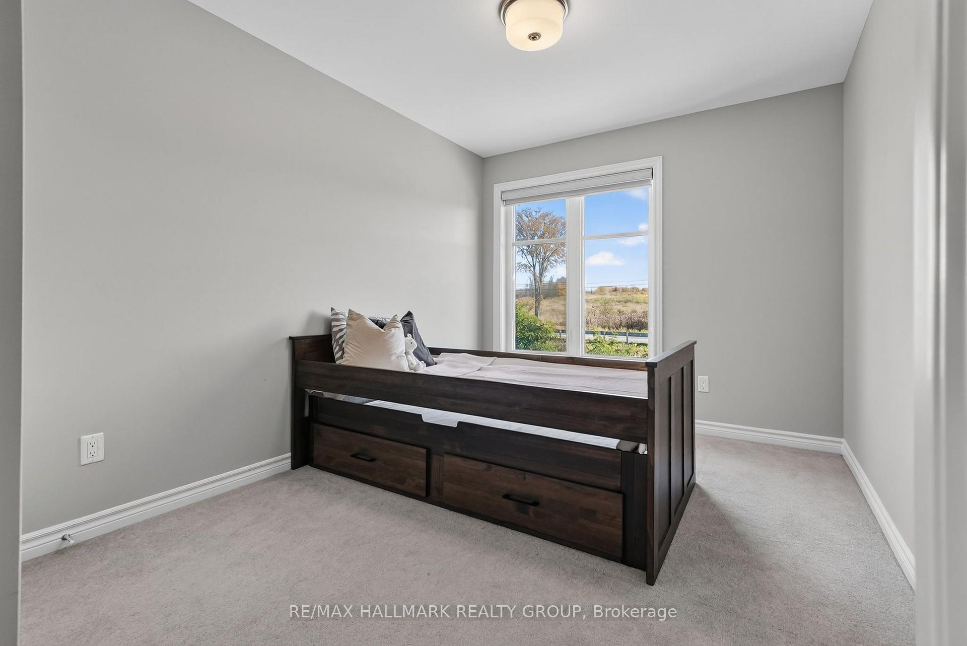 Photo 33 of 794 Cap Diamant Way, Ottawa, Camelot — HOMEH