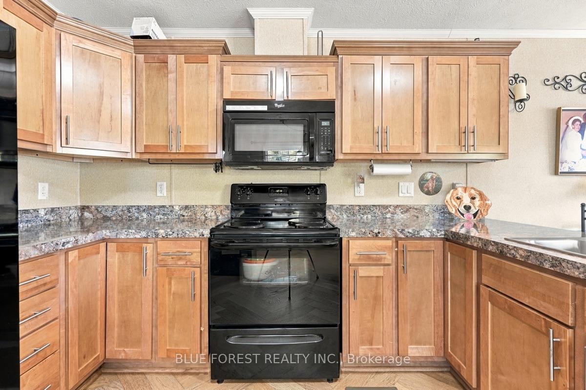 Photo 14 of Unit 41, 3100 Dorchester Road, Thames Centre, Dorchester — HOMEH