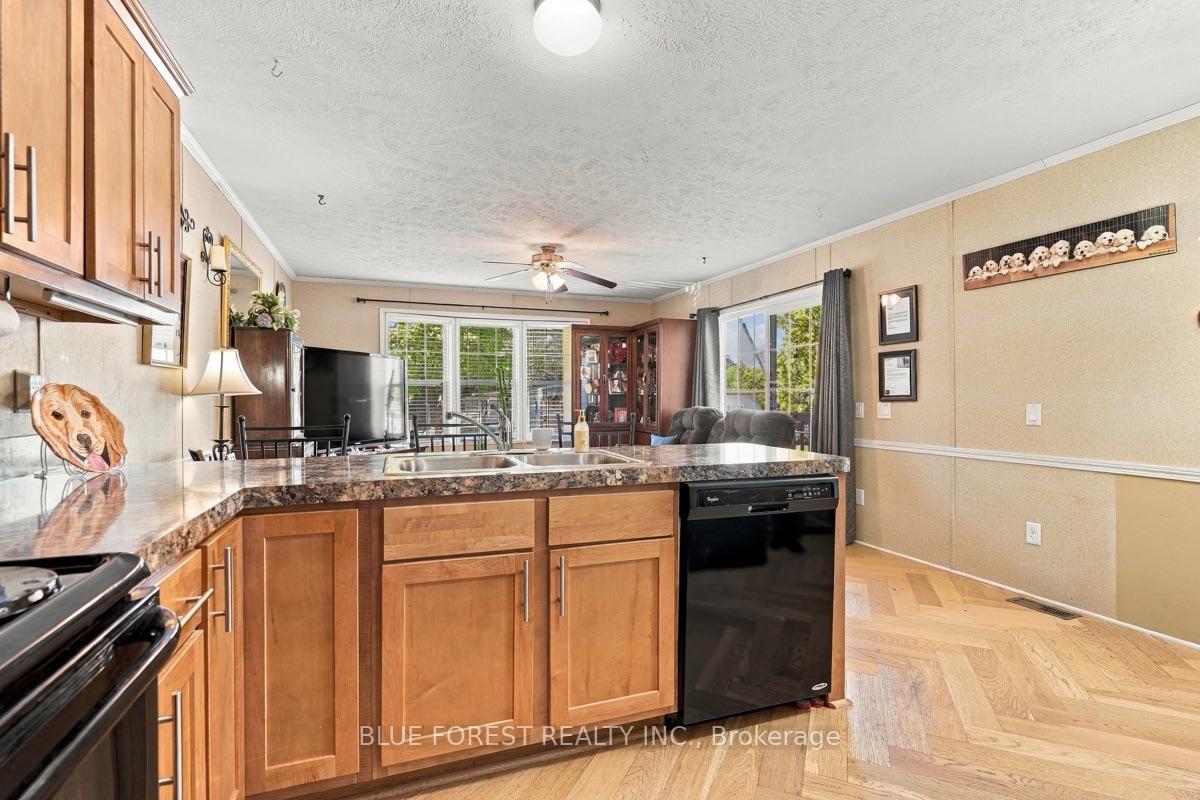 Photo 15 of Unit 41, 3100 Dorchester Road, Thames Centre, Dorchester — HOMEH