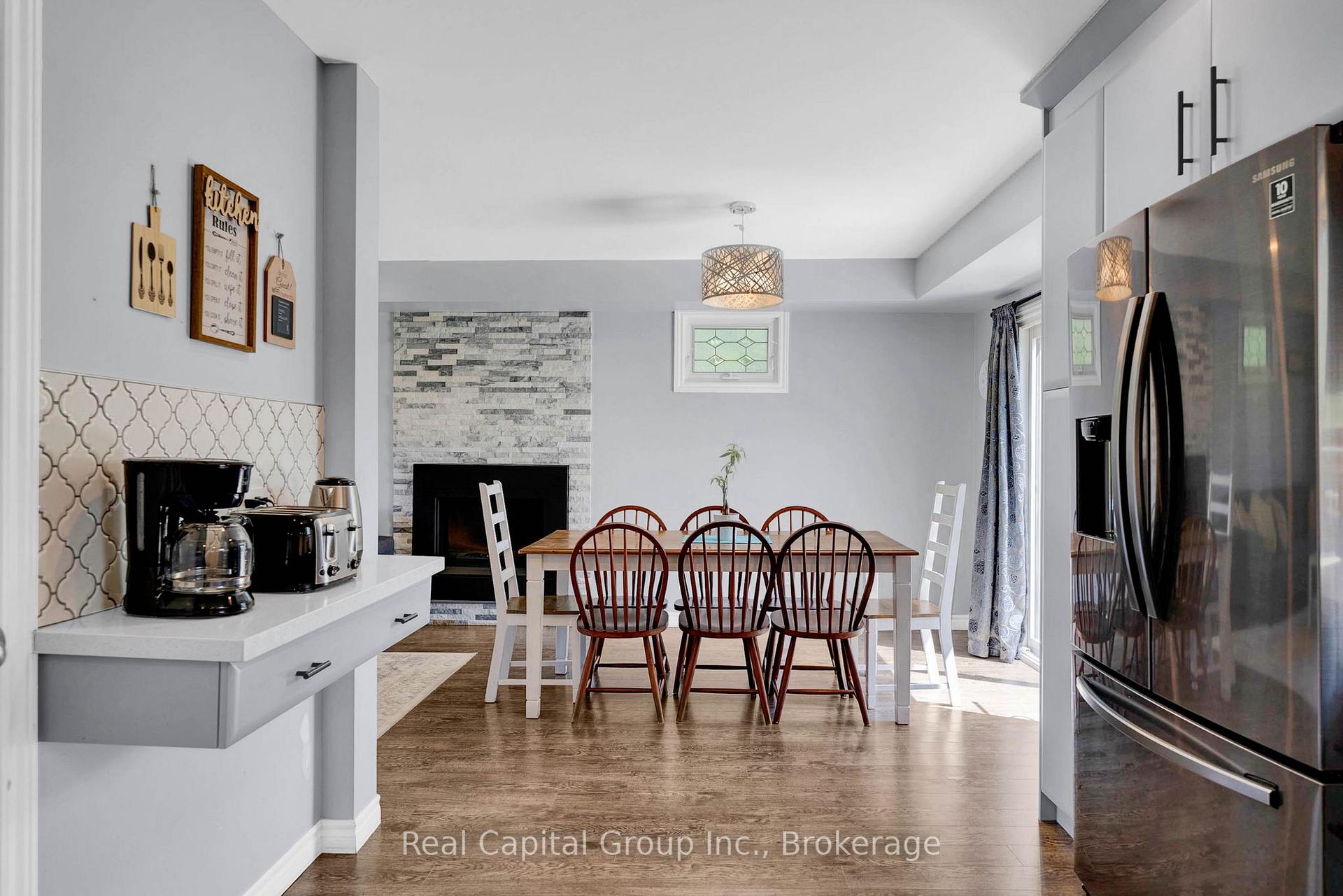 Photo 8 of 4 Pinewood Boulevard, Kawartha Lakes, Carden — HOMEH
