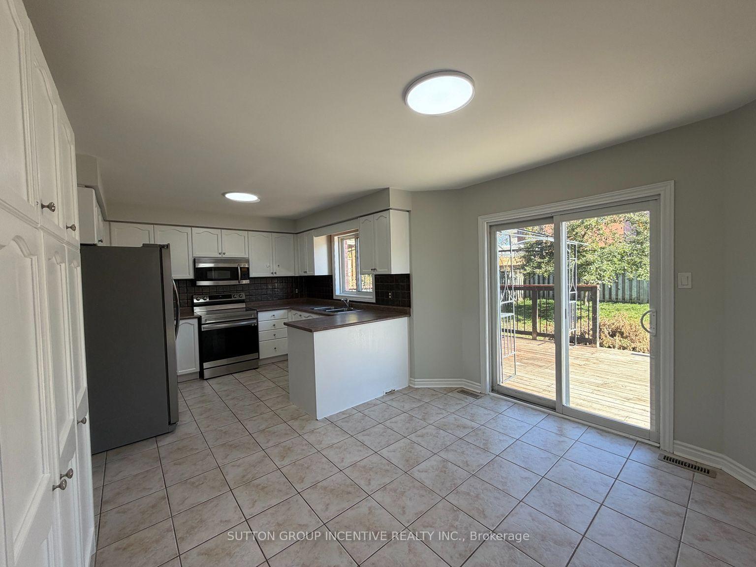 Photo 7 of 29 raquel Street, Barrie, Painswick South — HOMEH