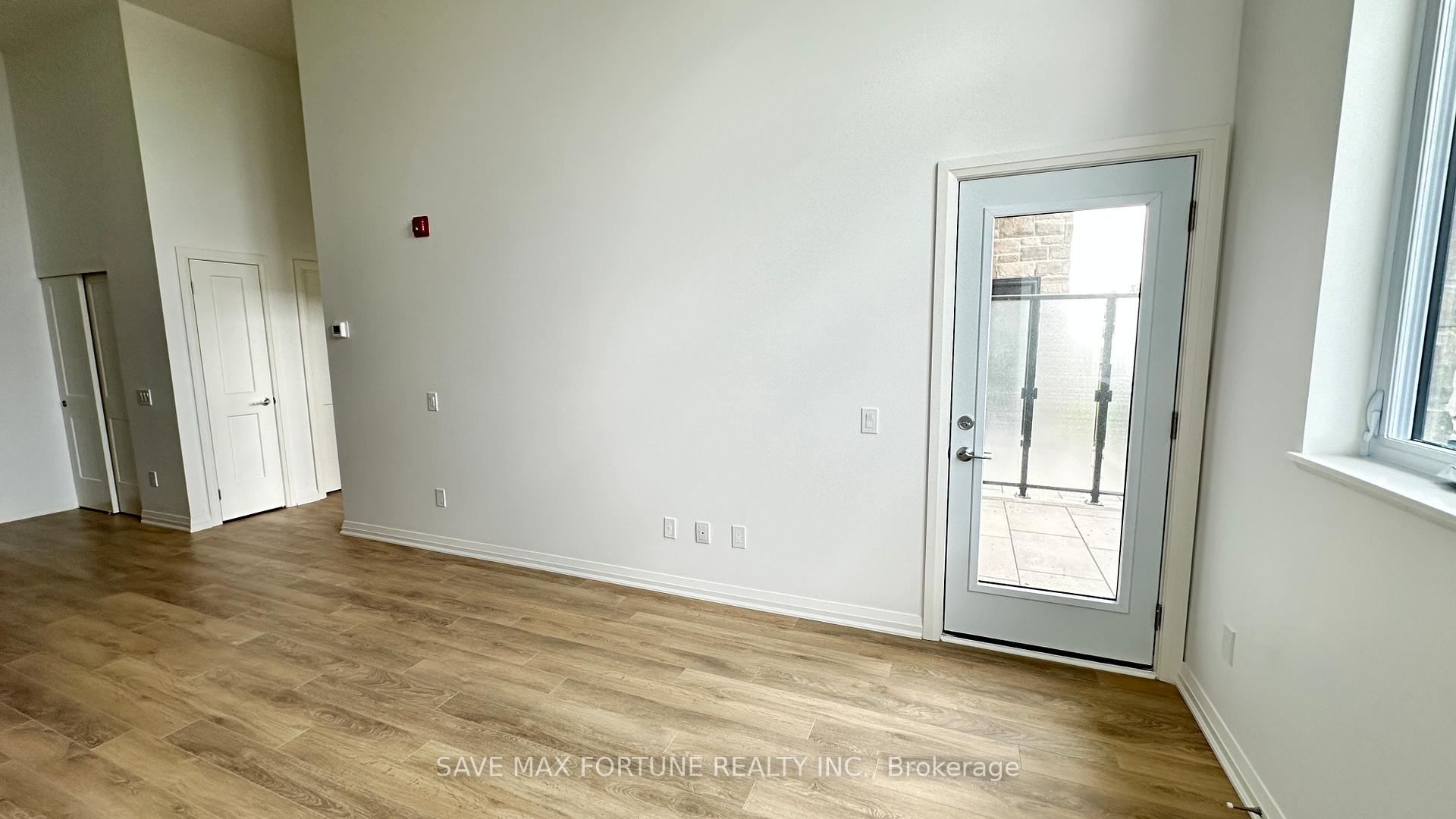 Photo 9 of Unit 110, 101 Golden Eagle Road, Waterloo, North Lakeshore — HOMEH
