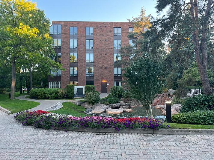 Photo 3 of Unit 112, 245 The Donway, North York, Banbury-Don Mills — HOMEH