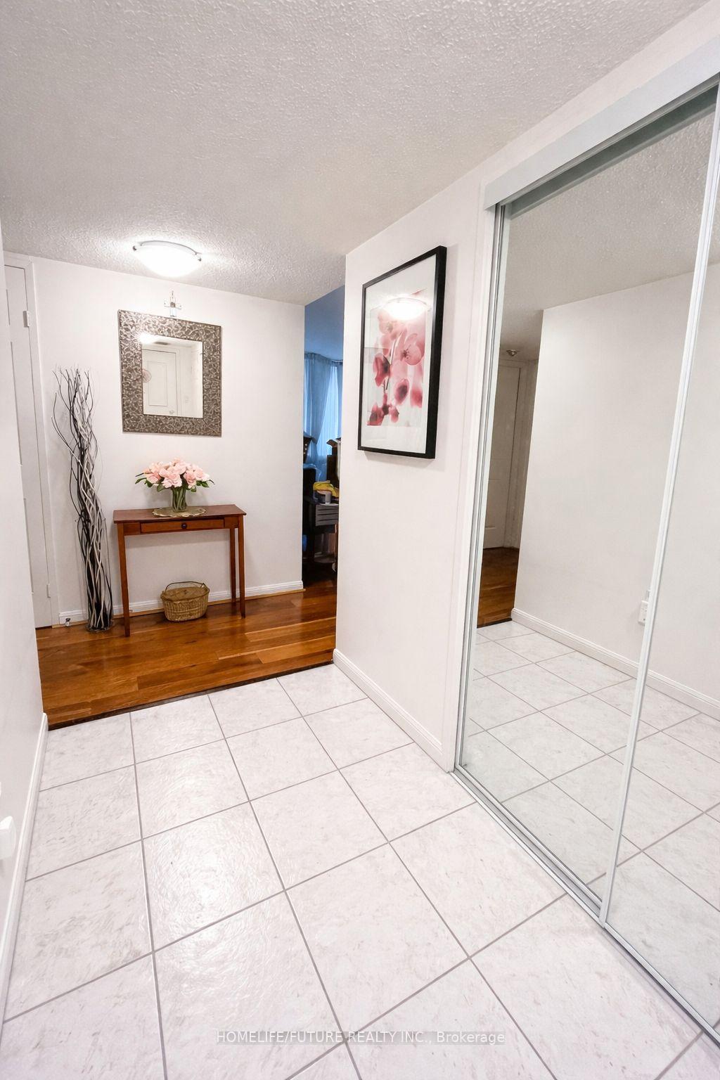 Photo 5 of Unit 112, 245 The Donway, North York, Banbury-Don Mills — HOMEH