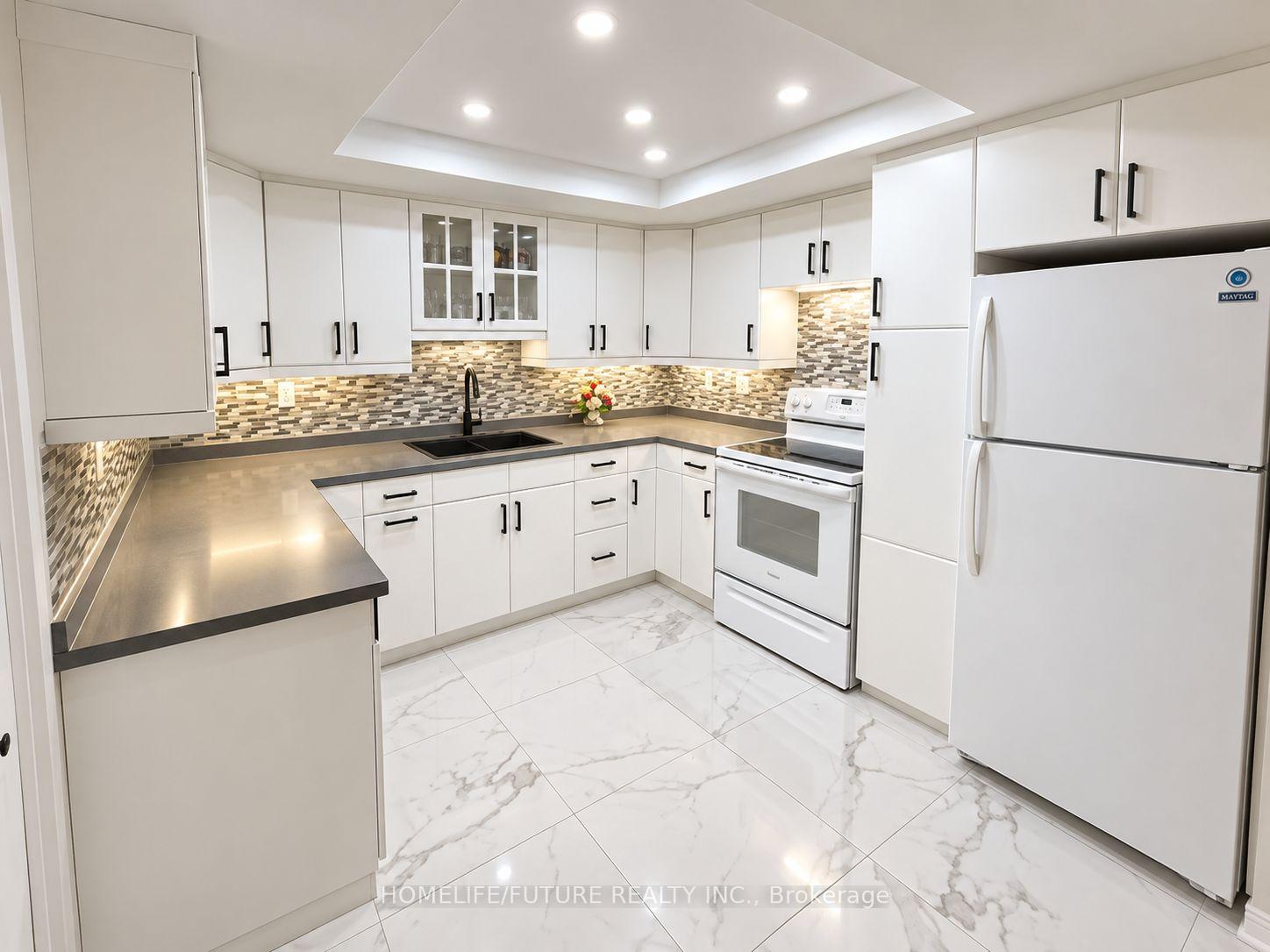 Photo 10 of Unit 112, 245 The Donway, North York, Banbury-Don Mills — HOMEH