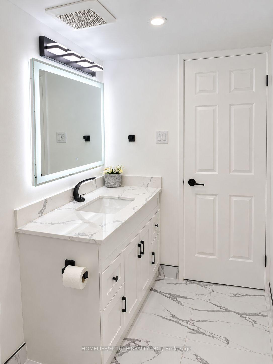 Photo 12 of Unit 112, 245 The Donway, North York, Banbury-Don Mills — HOMEH