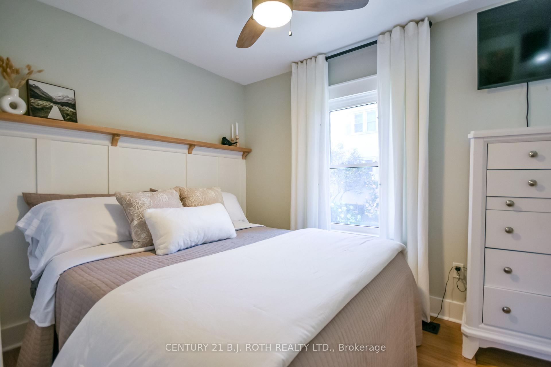 Photo 11 of 3358 Muskoka Street, Severn, Washago — HOMEH