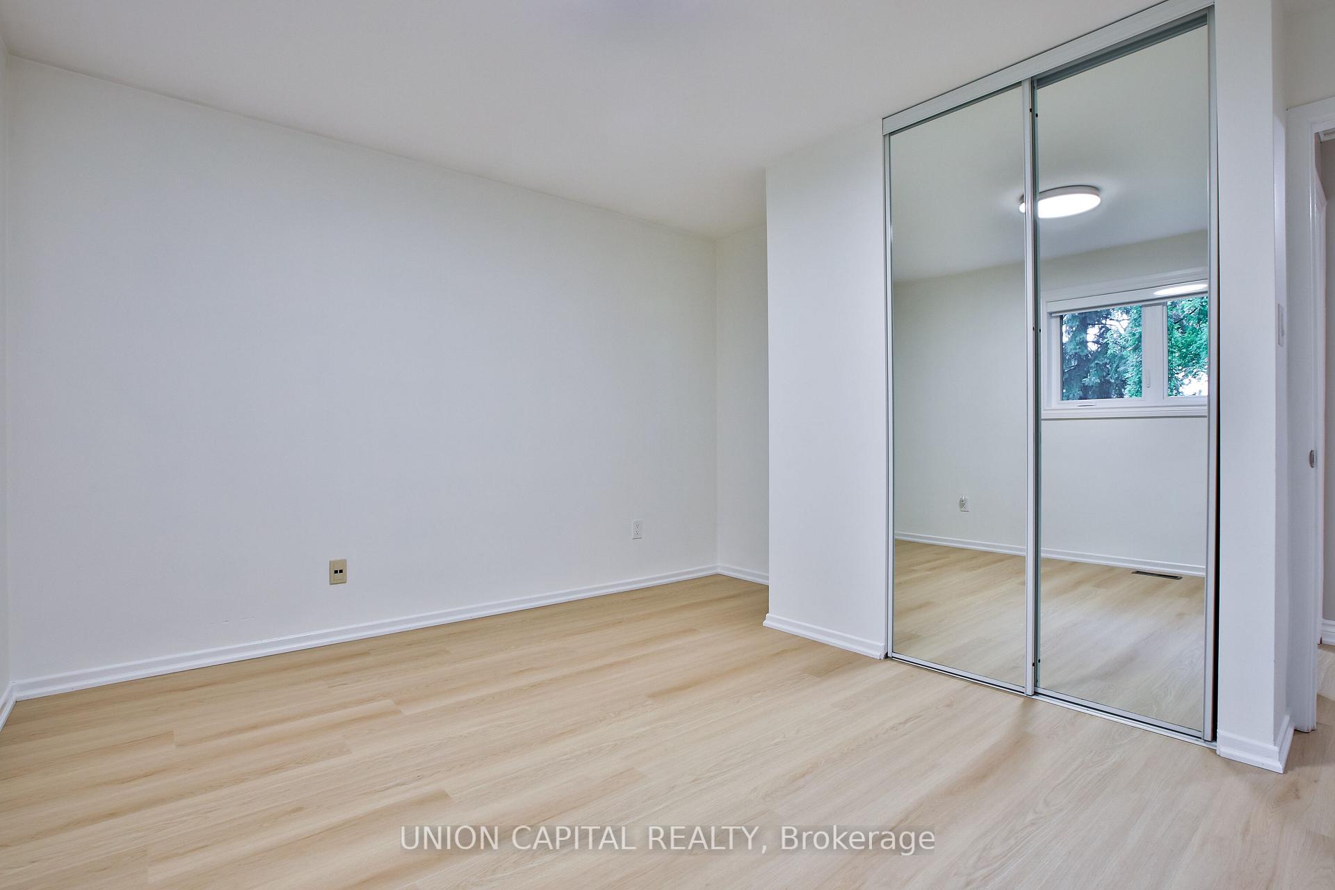 Photo 6 of Unit Upper, 131 Romfield Circuit, Markham, Royal Orchard — HOMEH
