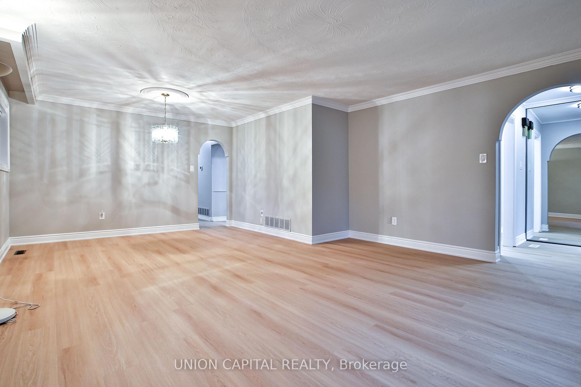 Photo 20 of Unit Upper, 131 Romfield Circuit, Markham, Royal Orchard — HOMEH