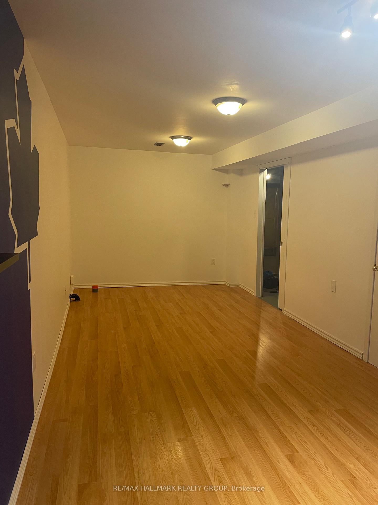 Photo 30 of 2203 Saturn Crescent, Ottawa, Fallingbrook/Gardenway South — HOMEH