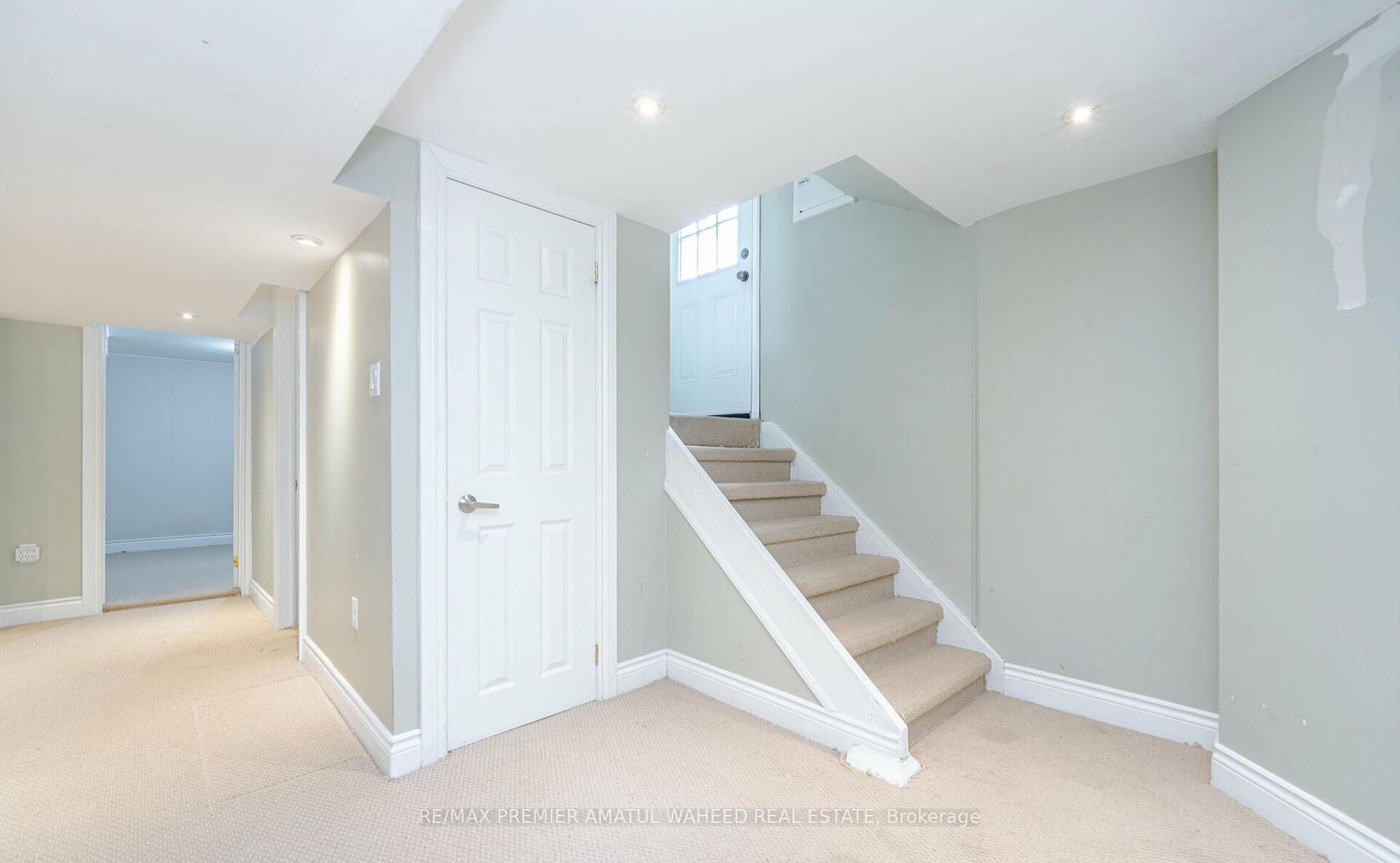 Photo 27 of 2036 Constance Drive, Oakville, Ford — HOMEH
