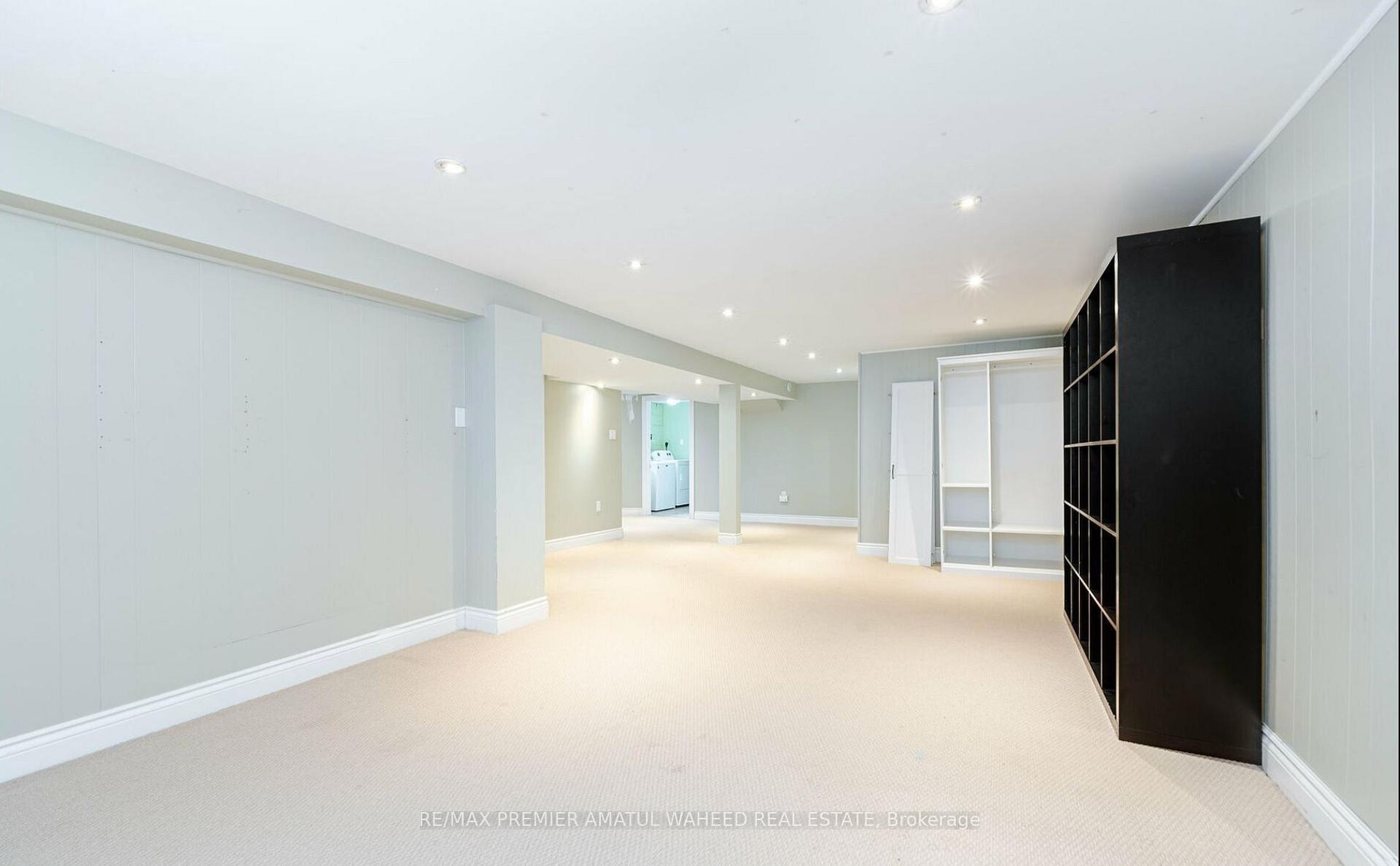 Photo 32 of 2036 Constance Drive, Oakville, Ford — HOMEH