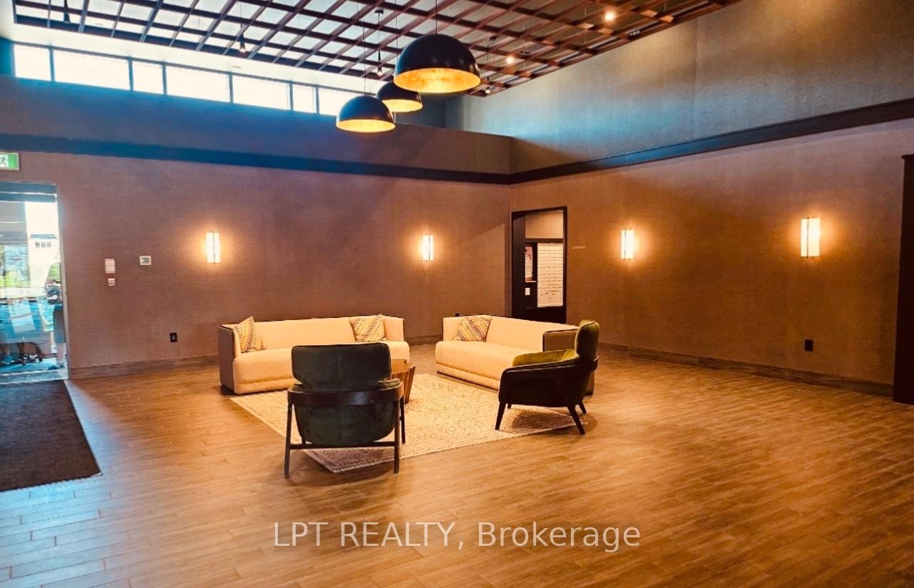 Photo 2 of Unit 912, 450 Dundas Street E, Hamilton, Waterdown — HOMEH