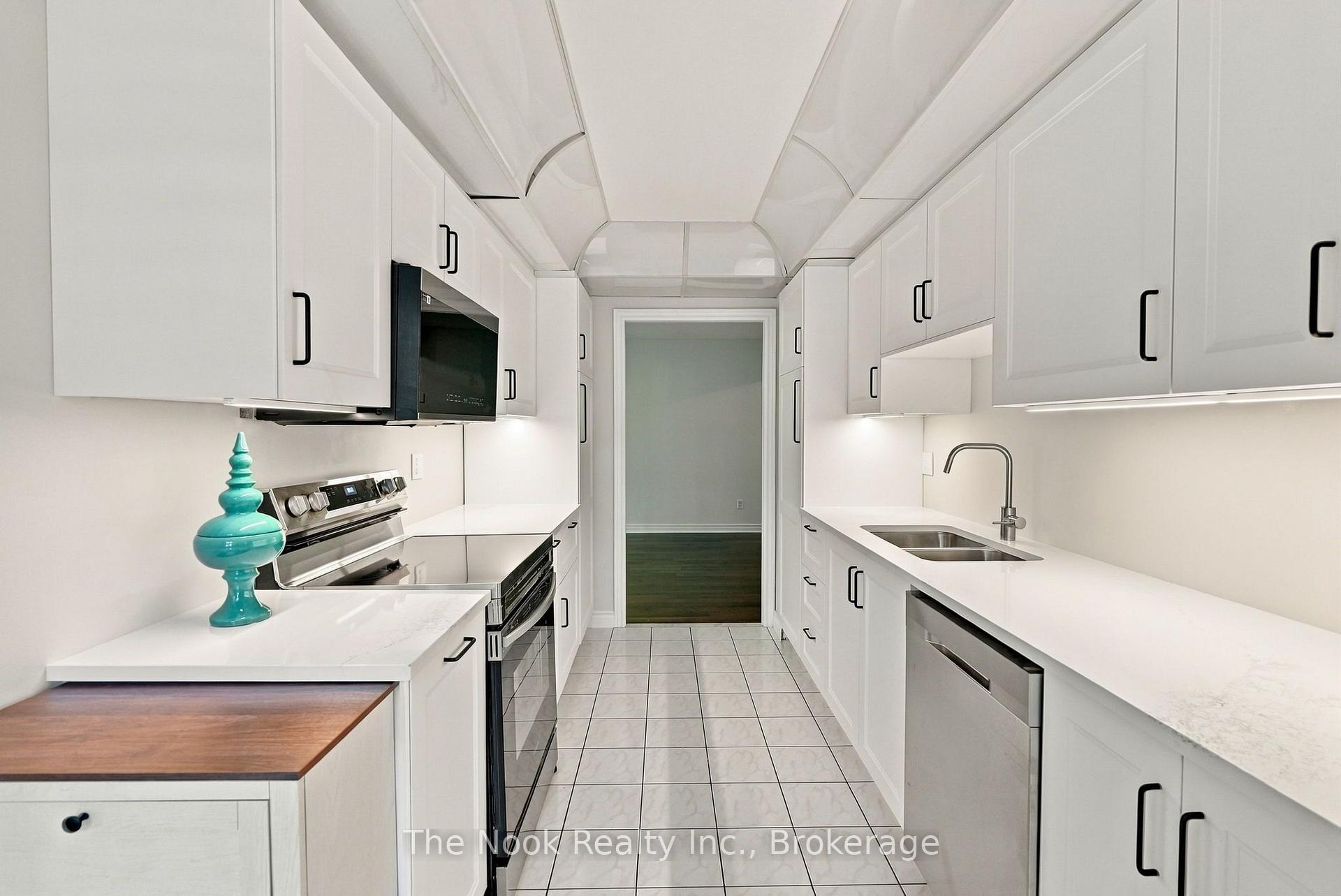 Photo 15 of Unit 213, 1 Ripley Avenue, Toronto, High Park-Swansea — HOMEH