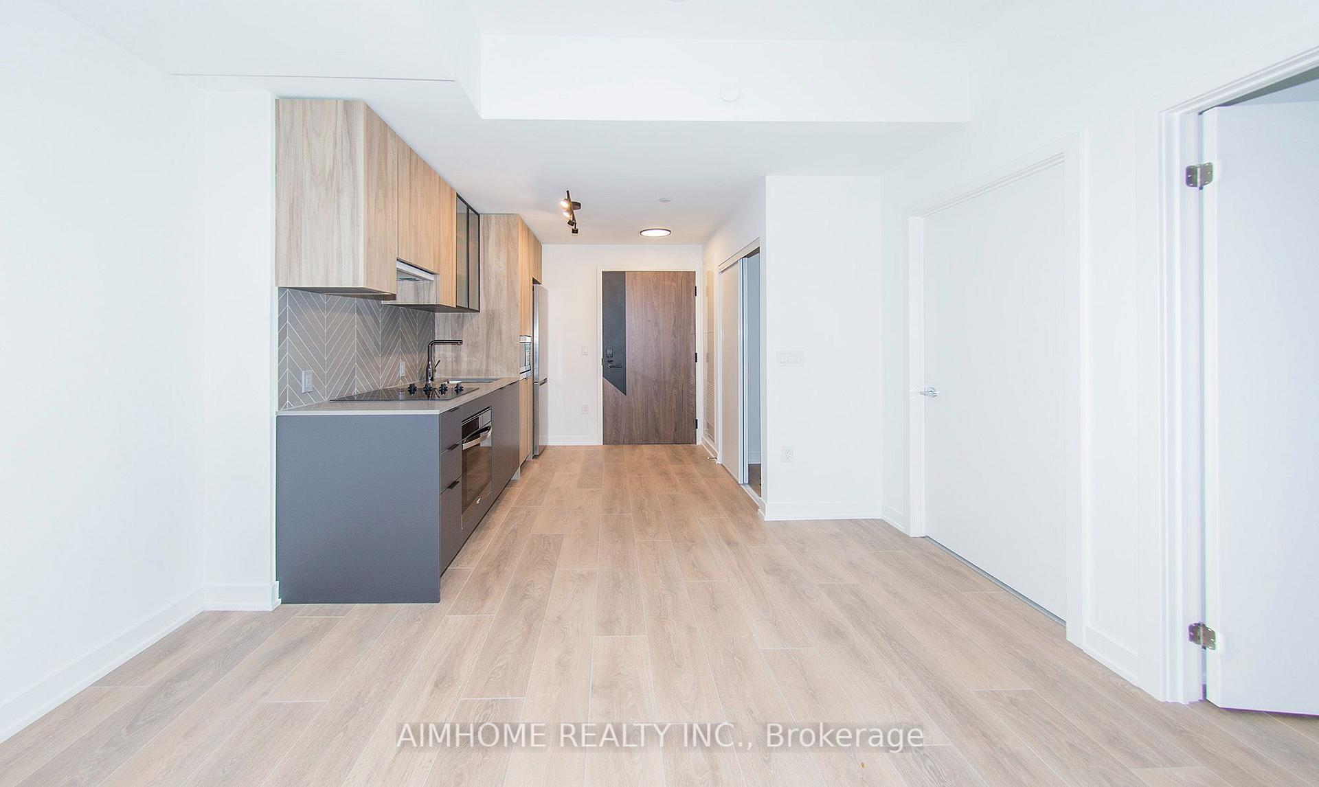 Photo 4 of Unit 524, 1037 The Queensway, Etobicoke, Islington-City Centre West — HOMEH