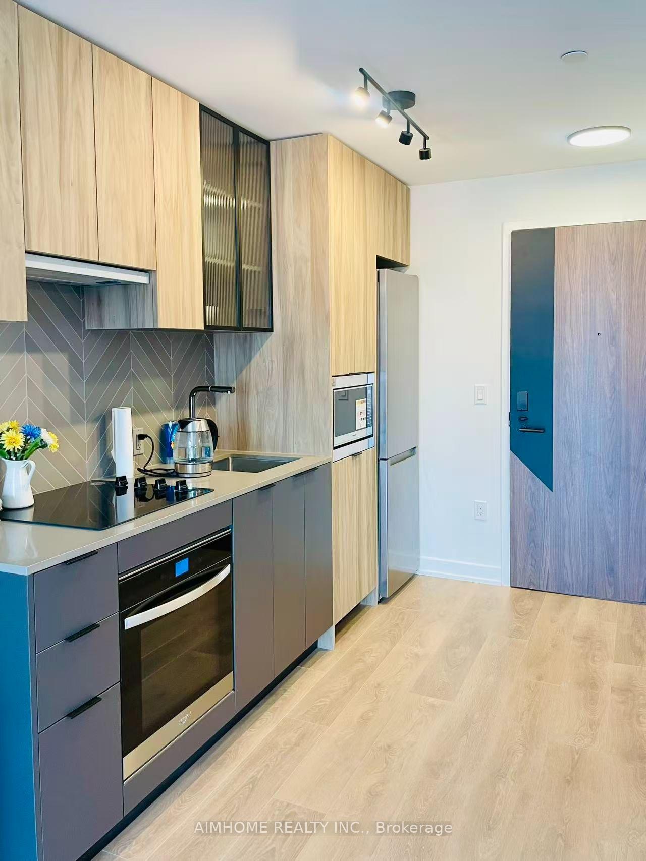 Photo 8 of Unit 524, 1037 The Queensway, Etobicoke, Islington-City Centre West — HOMEH