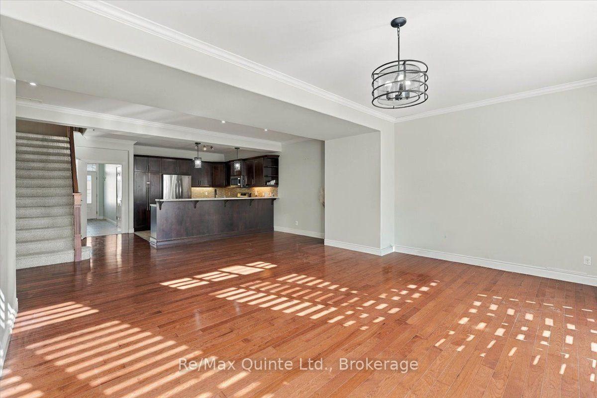 Photo 5 of 39 Princeton Place, Belleville, Thurlow Ward — HOMEH