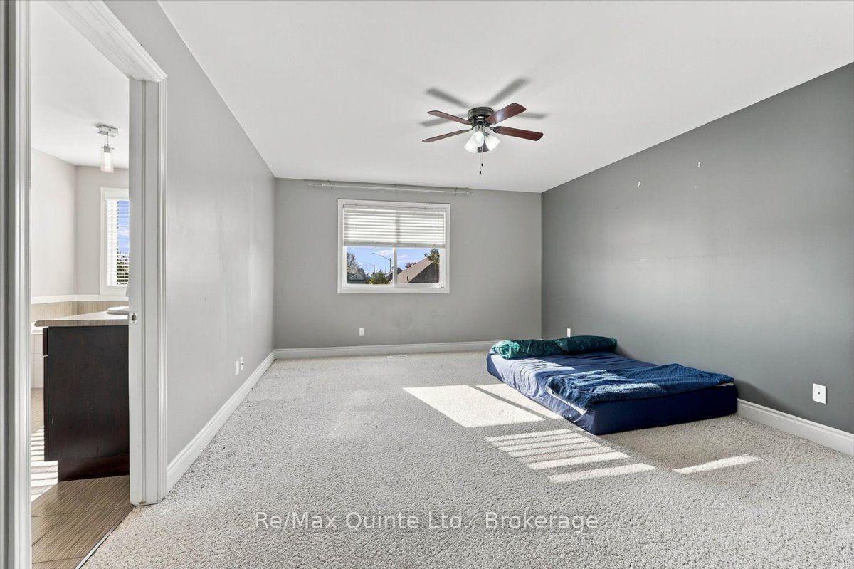 Photo 13 of 39 Princeton Place, Belleville, Thurlow Ward — HOMEH