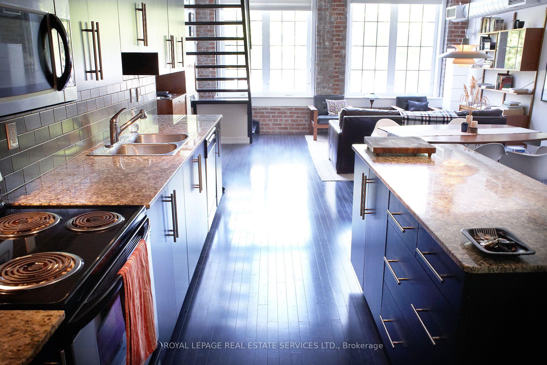 Photo 9 of Unit 340, 1100 Lansdowne Avenue, Toronto, Dovercourt-Wallace Emerson-Junction — HOMEH