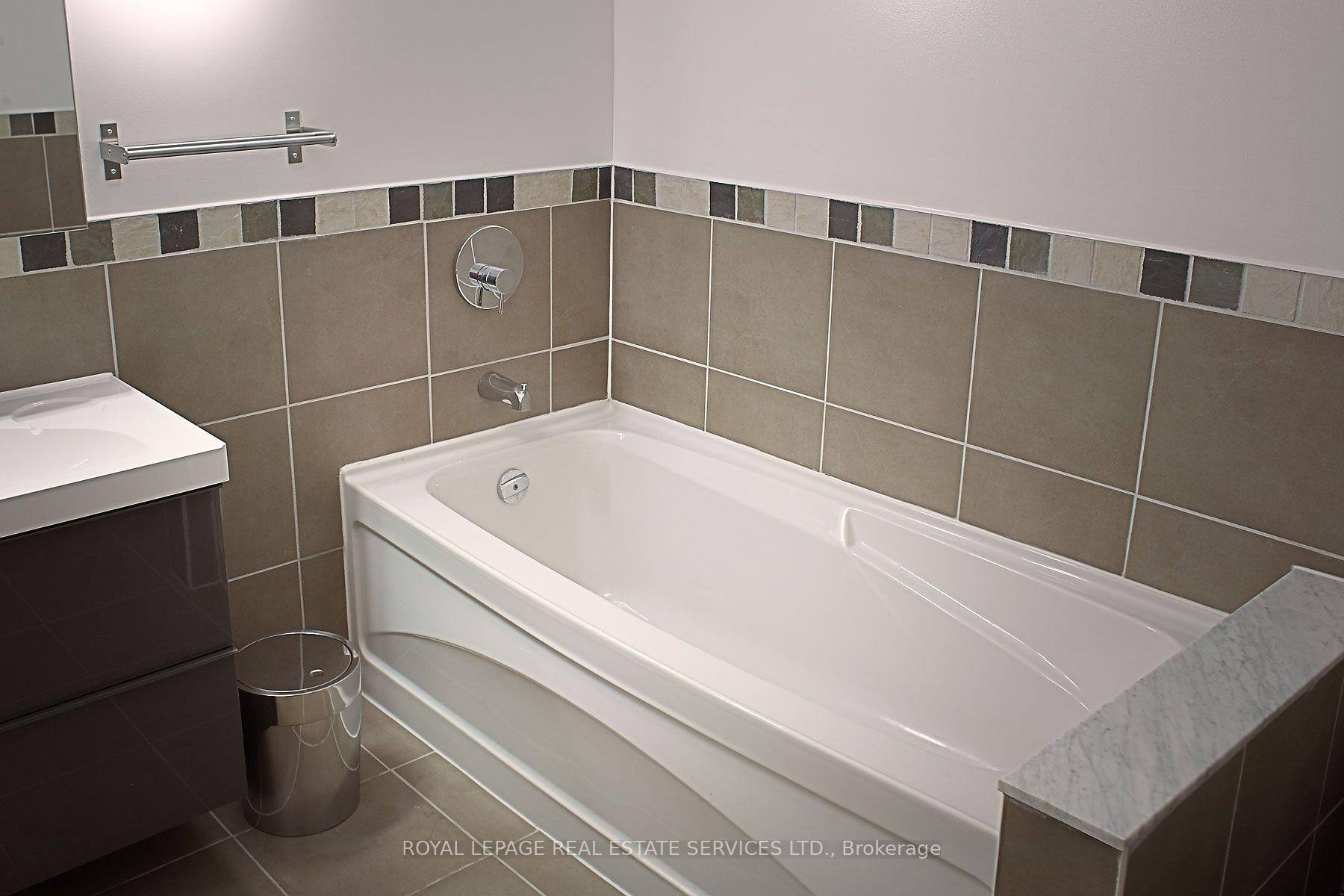Photo 15 of Unit 340, 1100 Lansdowne Avenue, Toronto, Dovercourt-Wallace Emerson-Junction — HOMEH