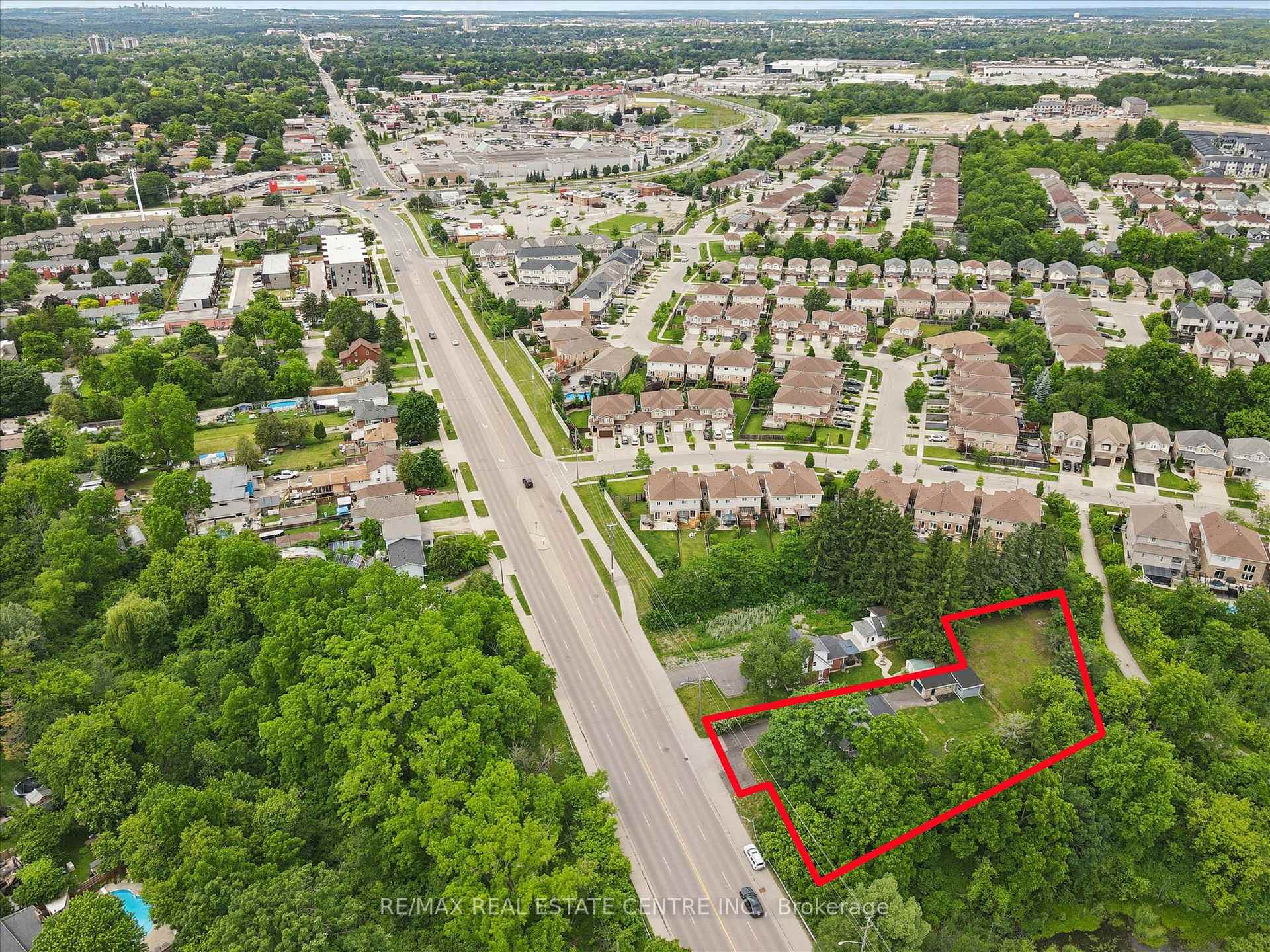 Photo 30 of 651 Dundas Street S, Cambridge, Little's Corners — HOMEH
