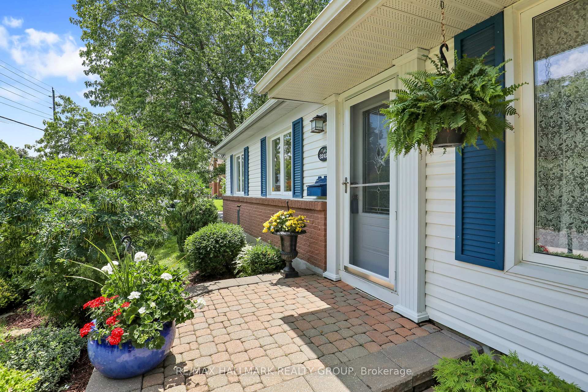 Photo 4 of 3242 Albion Road S, Ottawa, South Keys — HOMEH