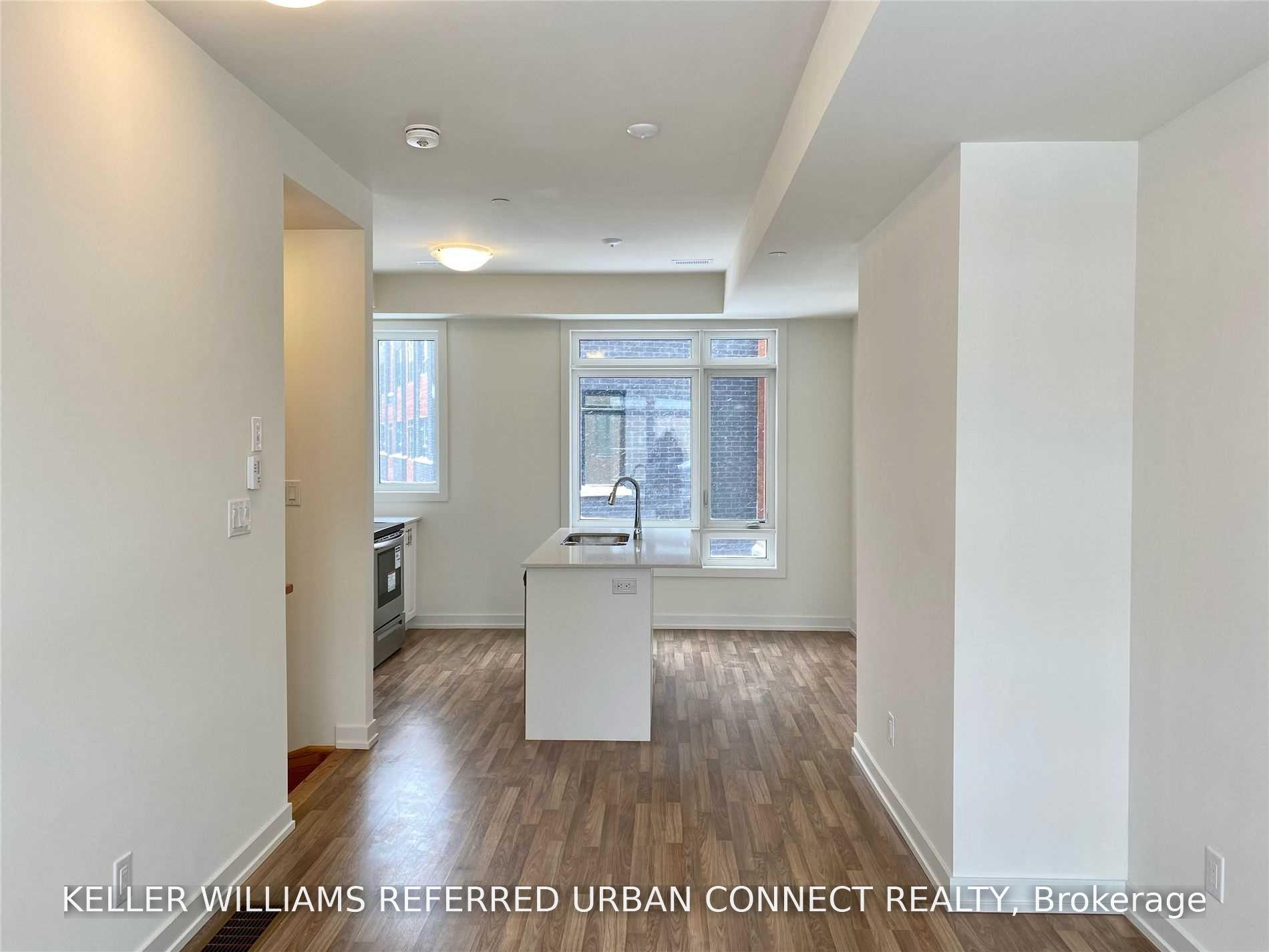 Photo 5 of Unit Suite 6, 370H Red Maple Road, Richmond Hill, Langstaff — HOMEH