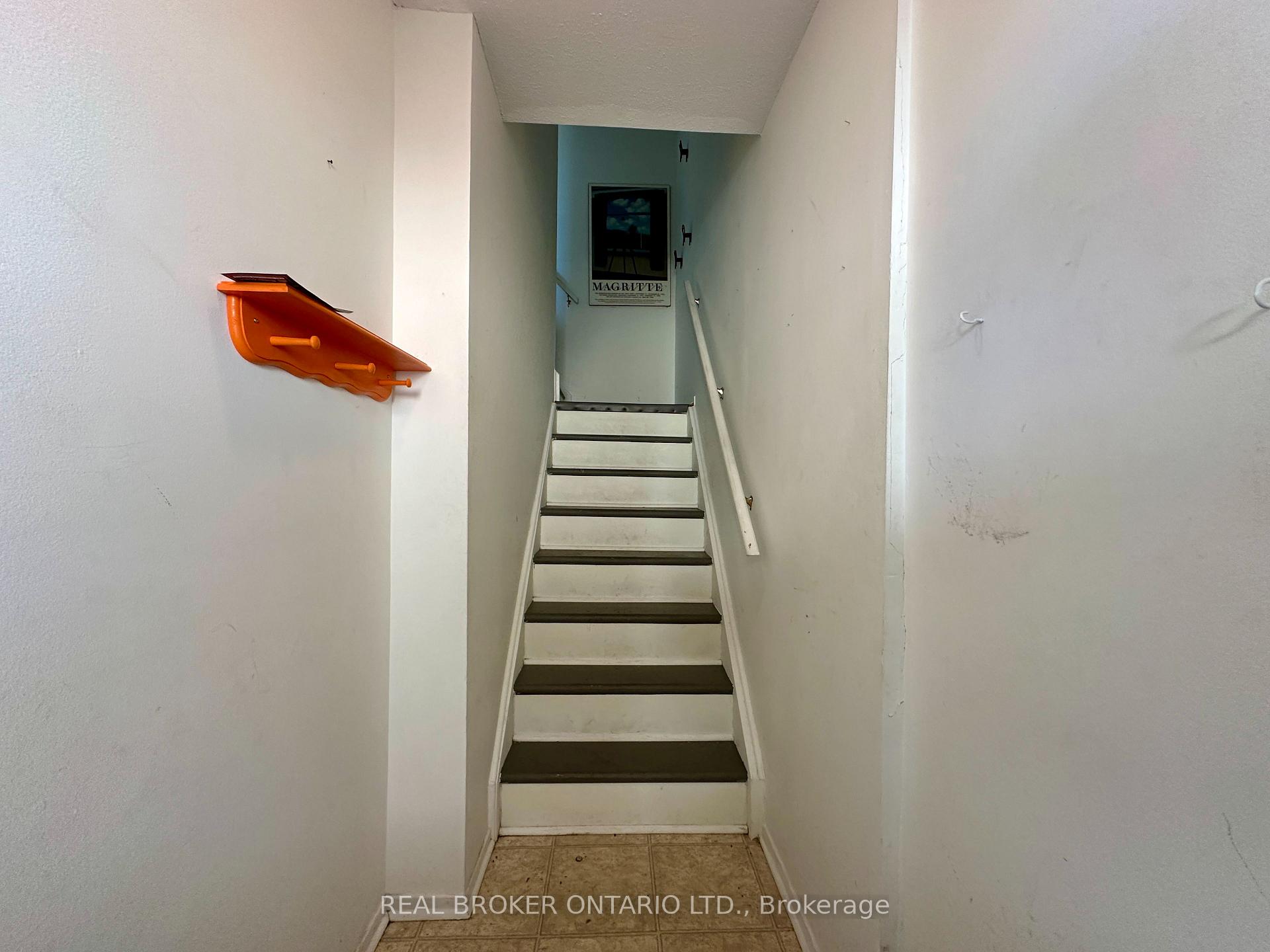 Photo 6 of Unit 72B, 750 St. Andre Drive, Ottawa, Hiawatha Park/Convent Glen — HOMEH