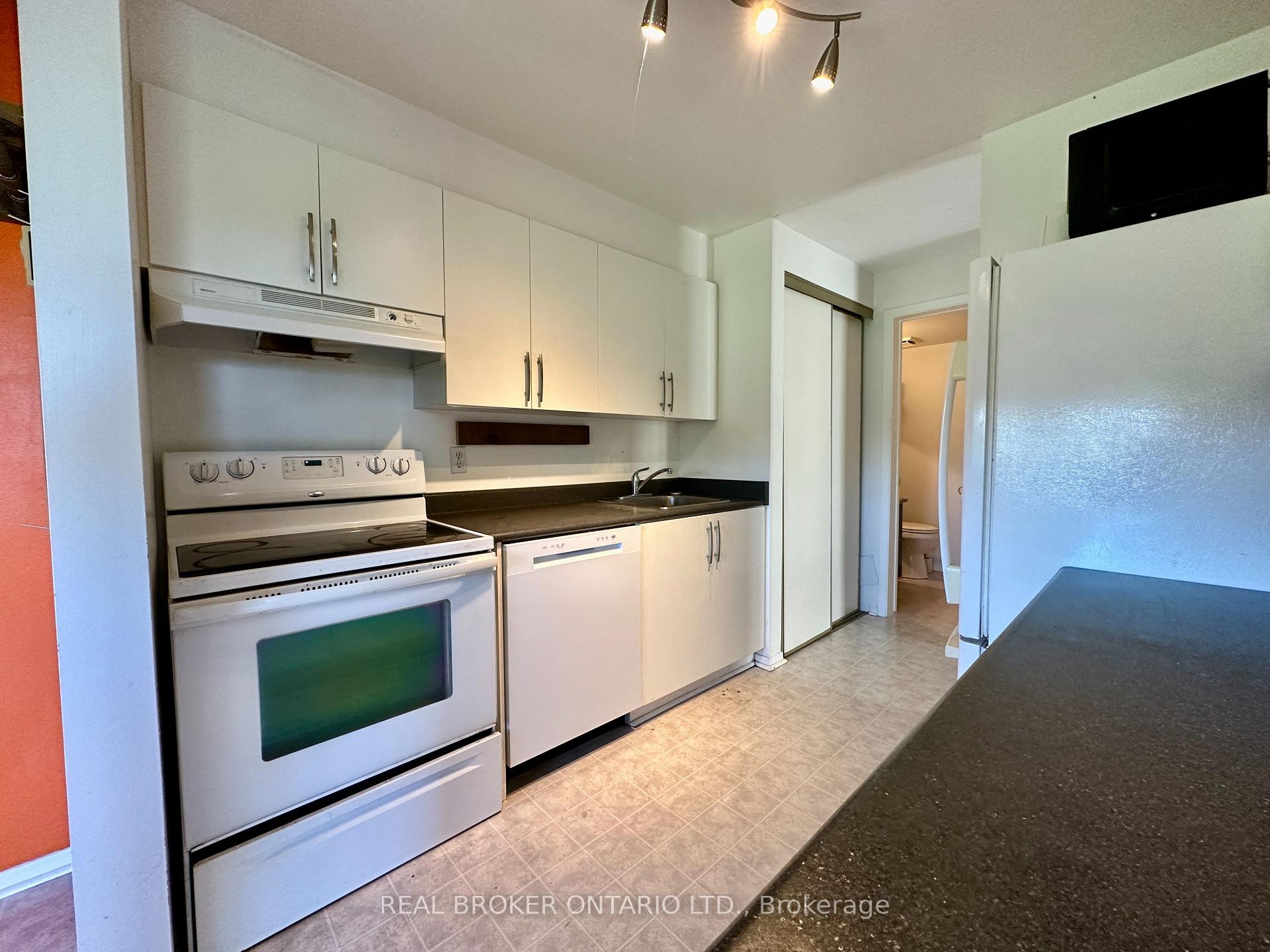 Photo 12 of Unit 72B, 750 St. Andre Drive, Ottawa, Hiawatha Park/Convent Glen — HOMEH