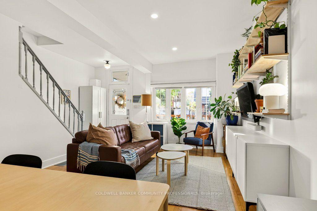 Photo 8 of 20 Belview Avenue, Hamilton, Crown Point — HOMEH