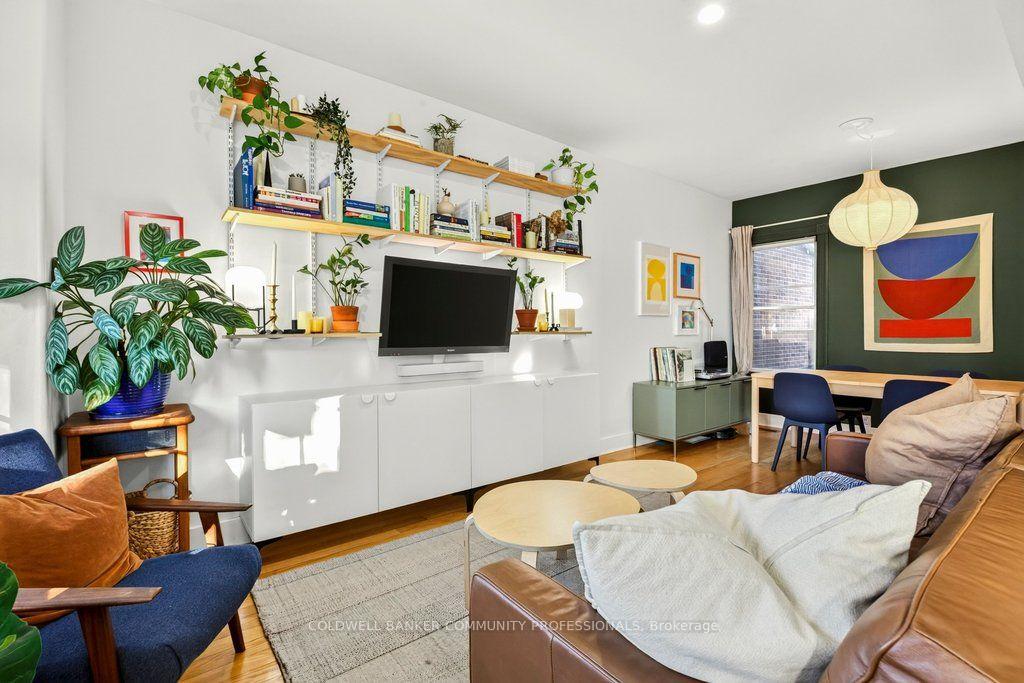 Photo 12 of 20 Belview Avenue, Hamilton, Crown Point — HOMEH