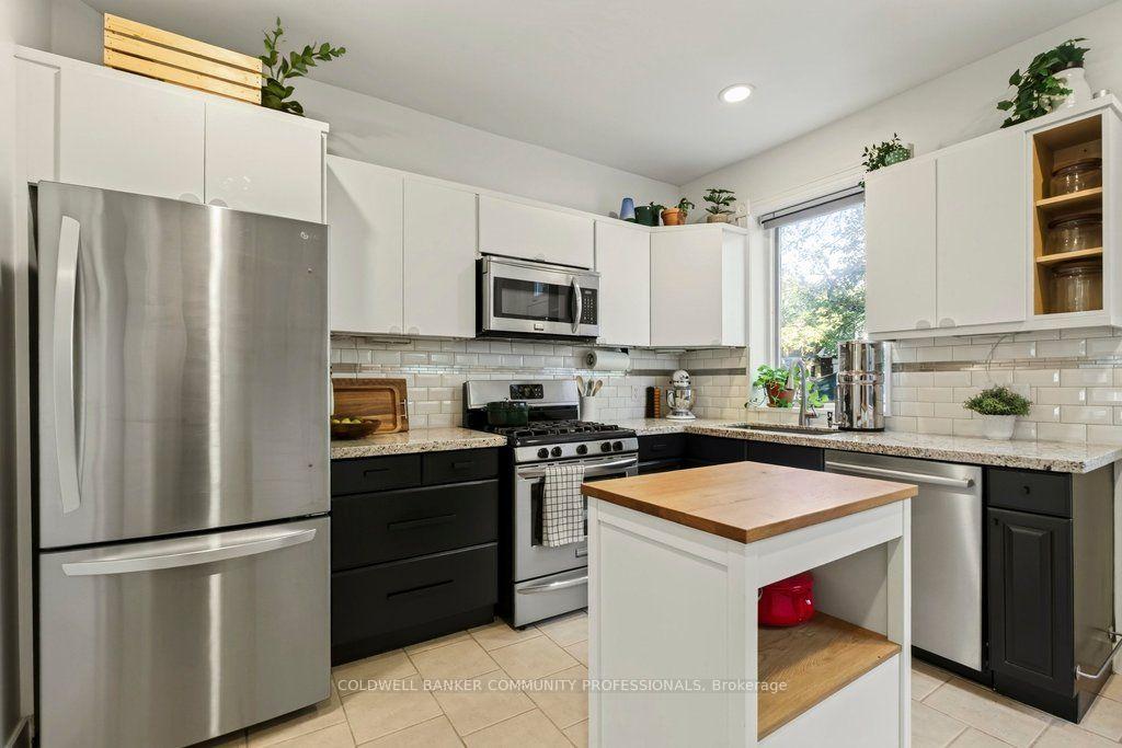 Photo 17 of 20 Belview Avenue, Hamilton, Crown Point — HOMEH