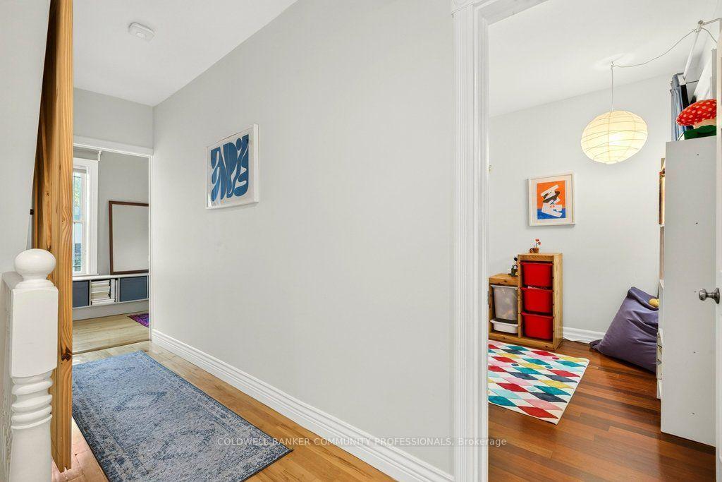 Photo 25 of 20 Belview Avenue, Hamilton, Crown Point — HOMEH