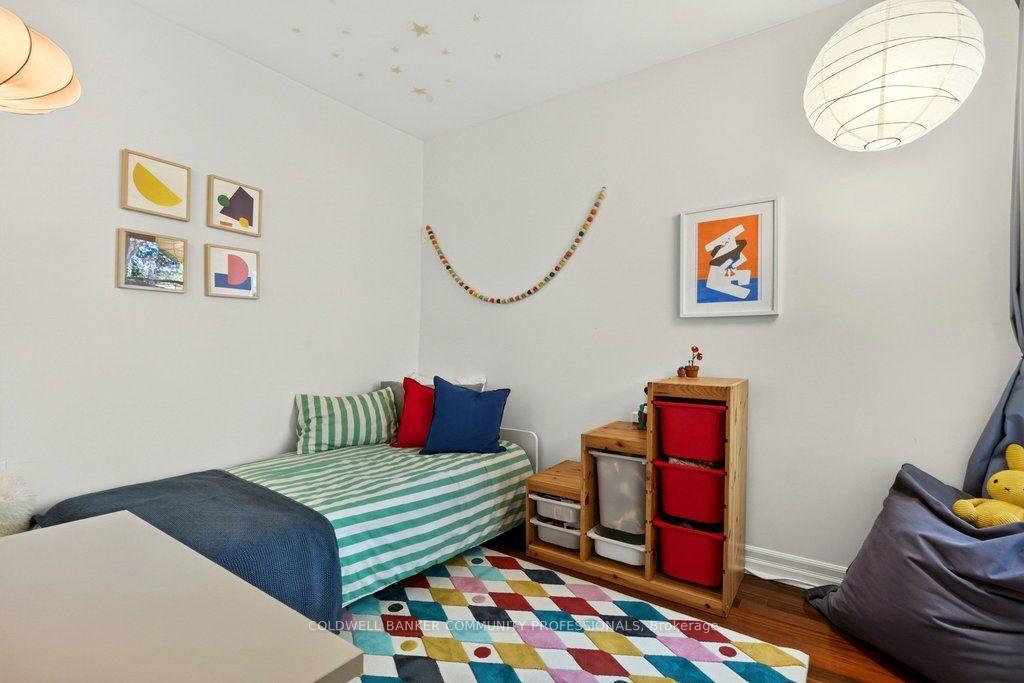 Photo 27 of 20 Belview Avenue, Hamilton, Crown Point — HOMEH