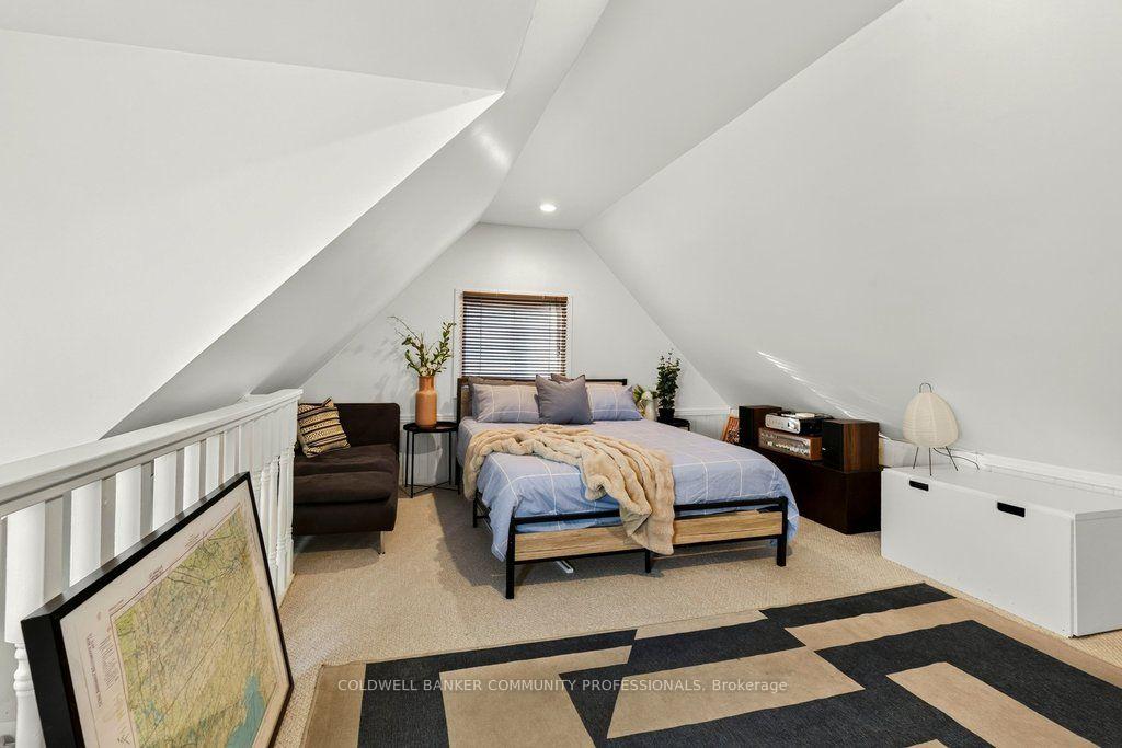 Photo 43 of 20 Belview Avenue, Hamilton, Crown Point — HOMEH