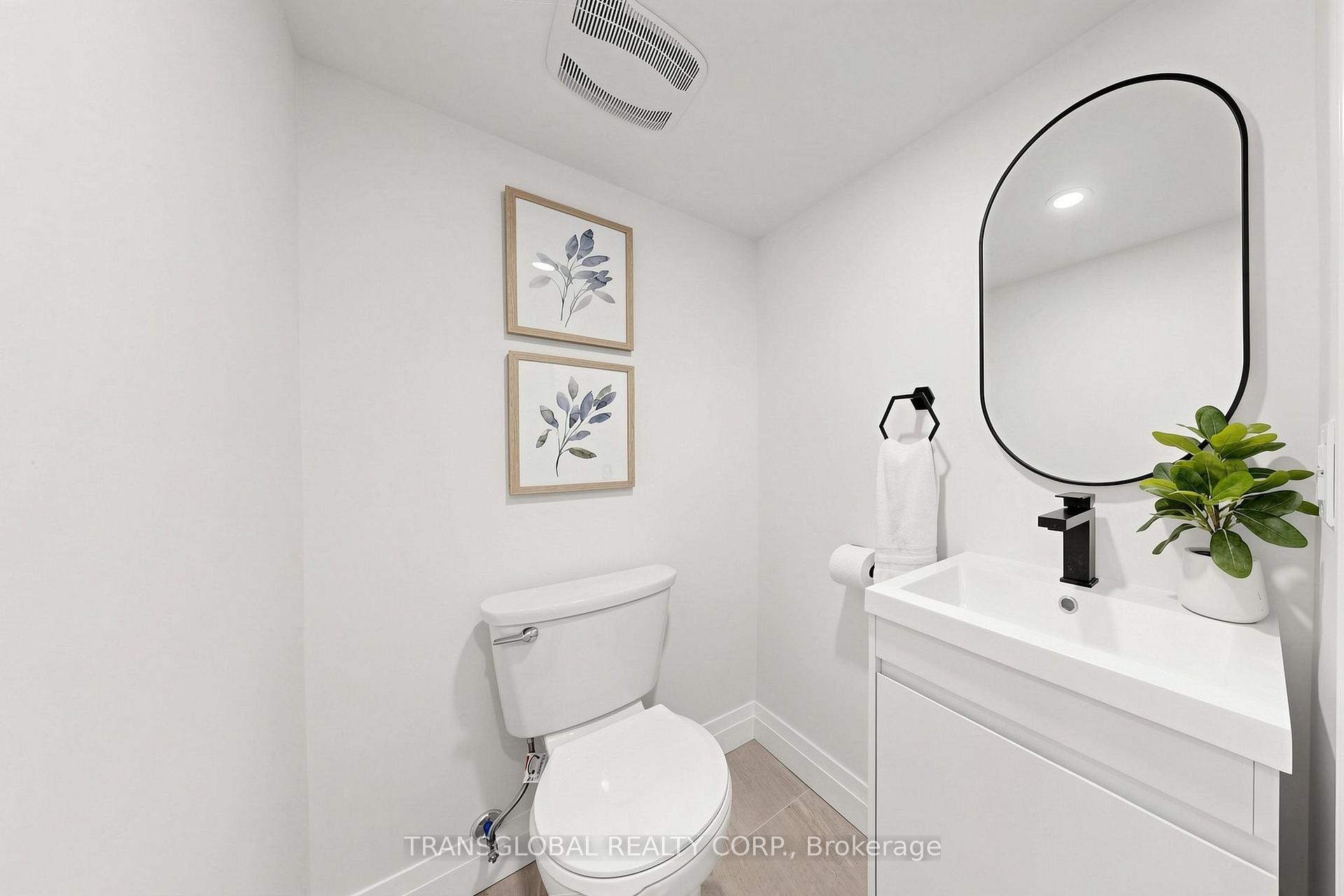 Photo 24 of 10 Anticosti Drive, Scarborough, Bendale — HOMEH