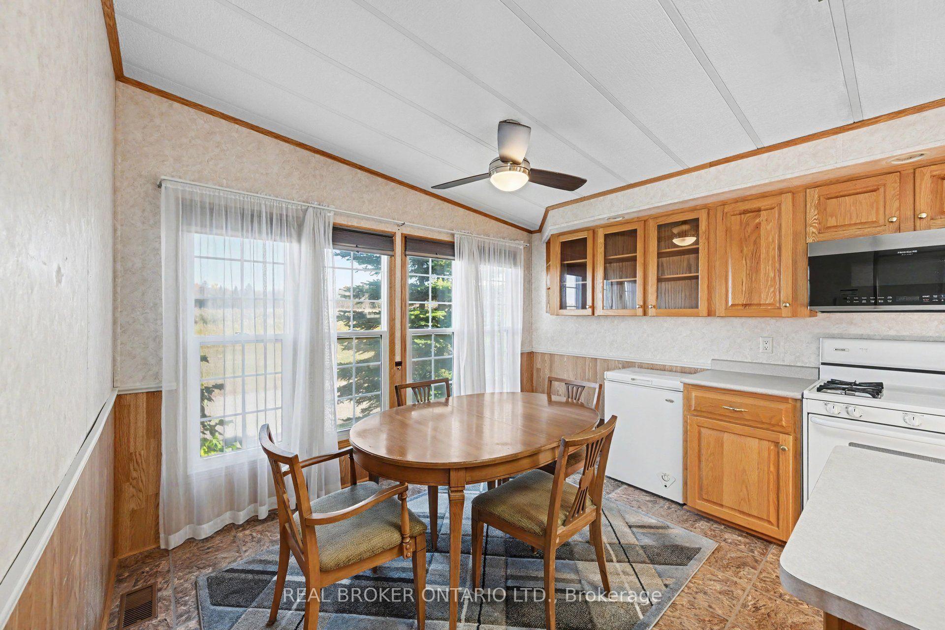 Photo 8 of 13 Du Lac Private, Ottawa, Remainder of Stittsville & Area — HOMEH