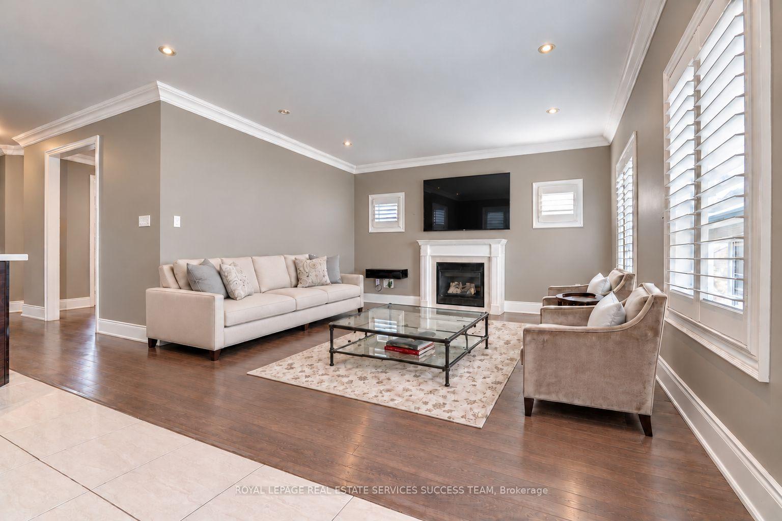 Photo 10 of 1684 Finkle Drive, Oshawa, Taunton — HOMEH