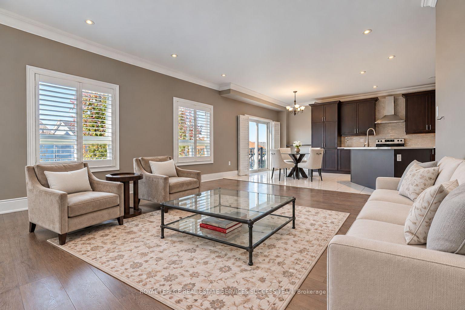 Photo 11 of 1684 Finkle Drive, Oshawa, Taunton — HOMEH