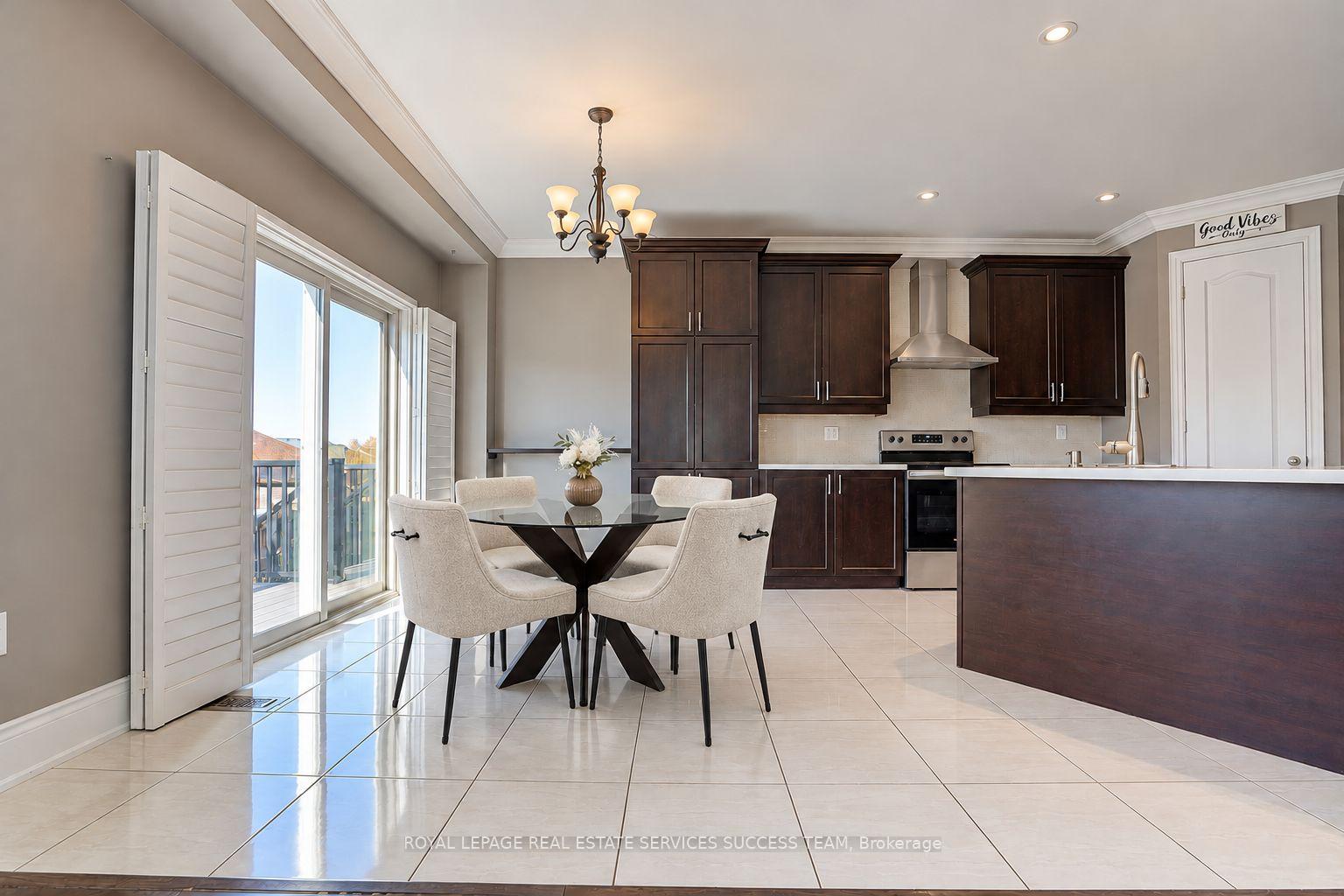 Photo 15 of 1684 Finkle Drive, Oshawa, Taunton — HOMEH