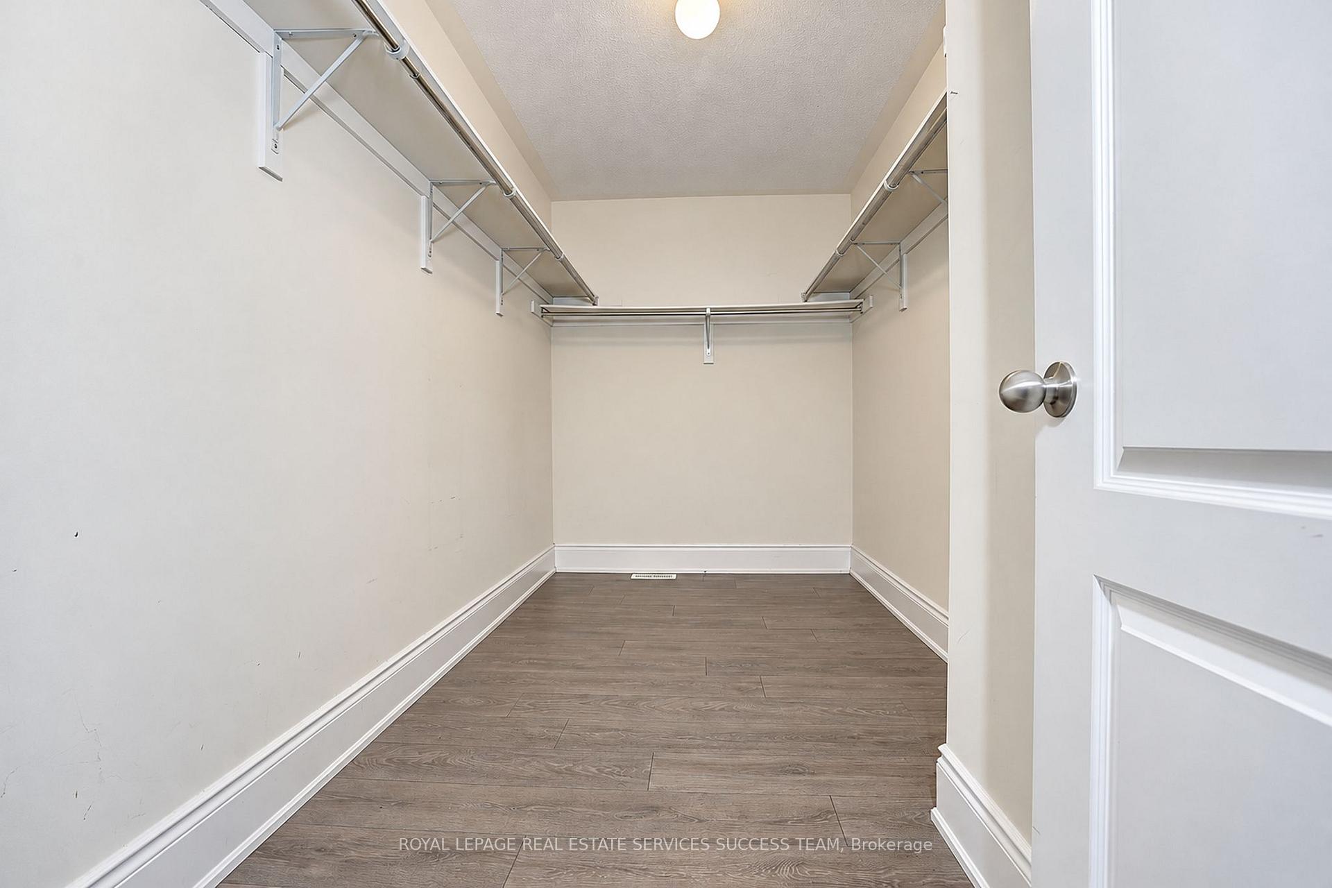 Photo 20 of 1684 Finkle Drive, Oshawa, Taunton — HOMEH