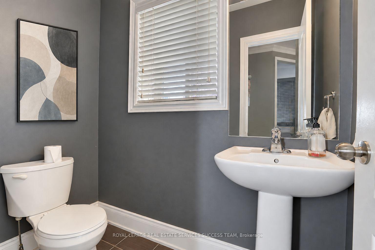 Photo 28 of 1684 Finkle Drive, Oshawa, Taunton — HOMEH