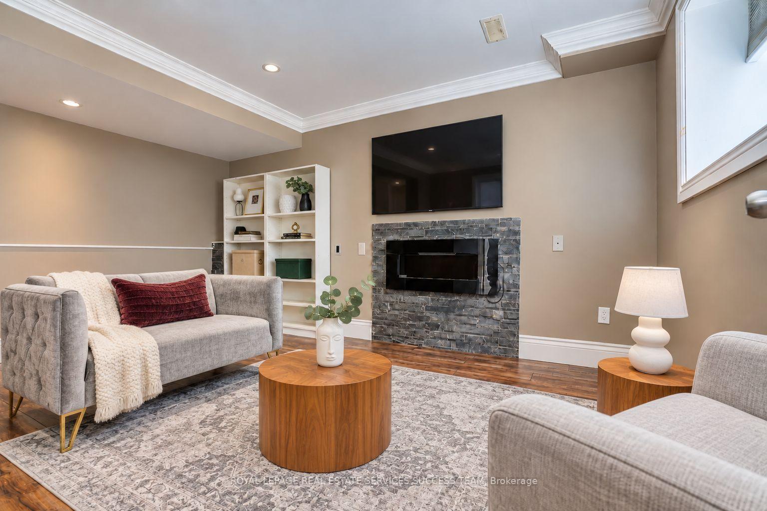 Photo 32 of 1684 Finkle Drive, Oshawa, Taunton — HOMEH