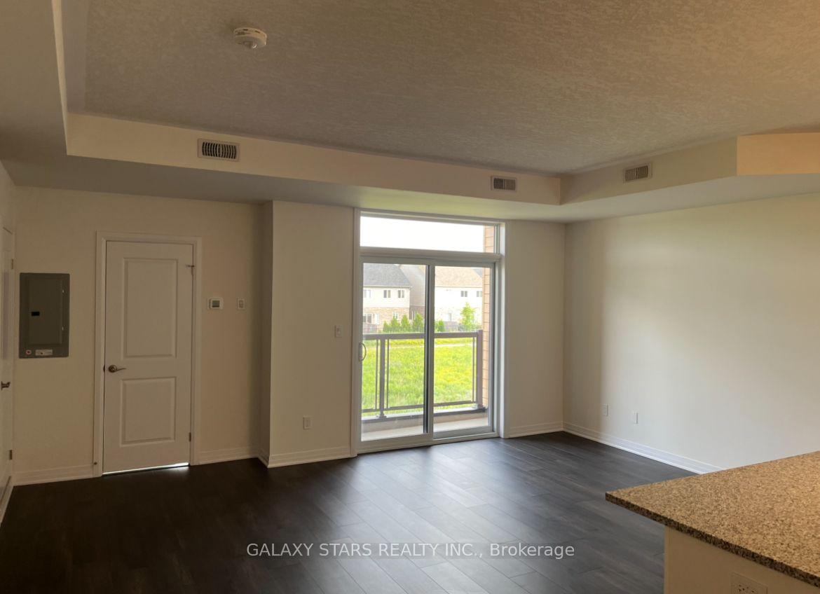 Photo 3 of Unit 44, 142 Foamflower Place, Waterloo, Columbia Forest/Clair Hills — HOMEH