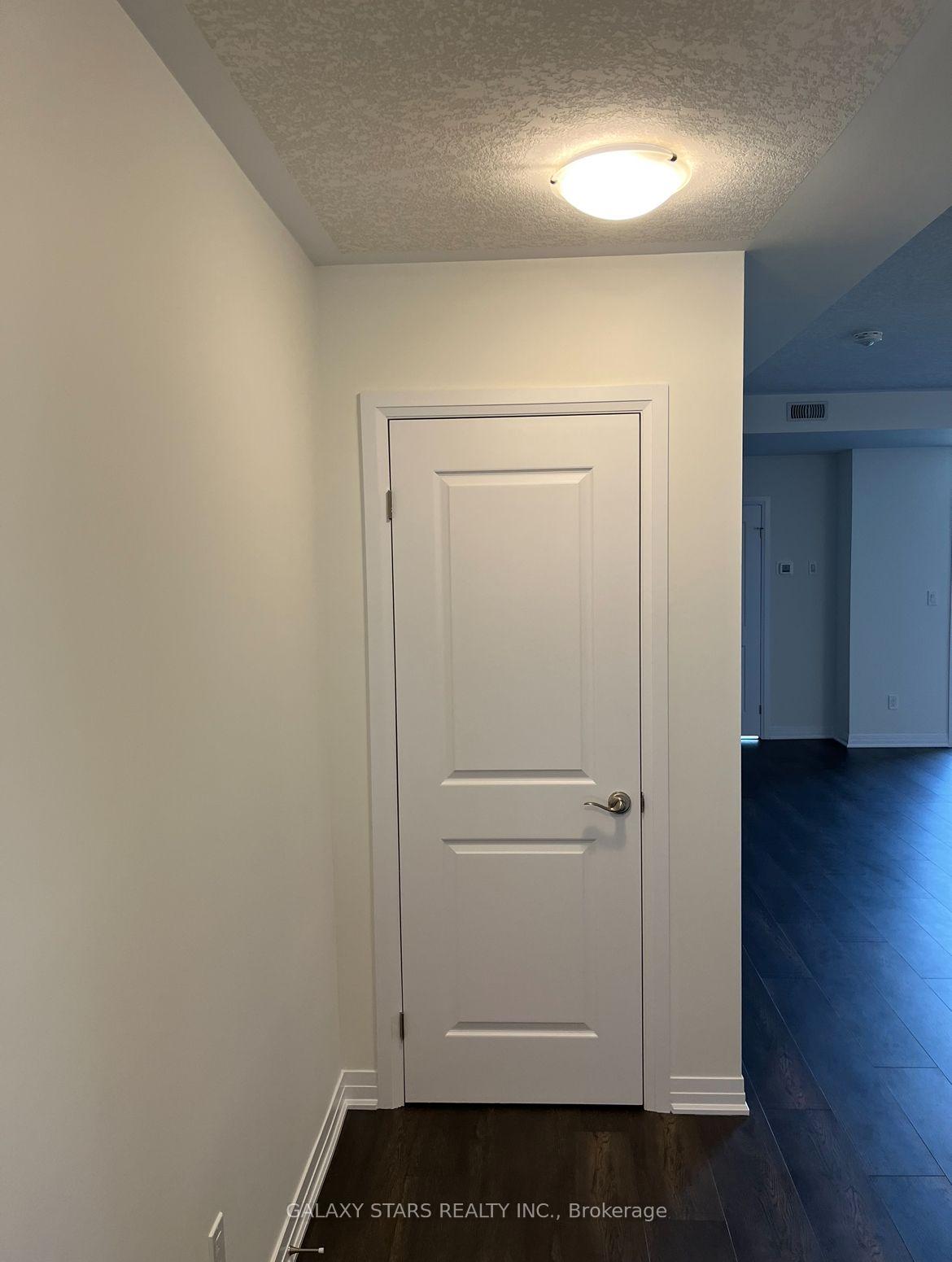 Photo 4 of Unit 44, 142 Foamflower Place, Waterloo, Columbia Forest/Clair Hills — HOMEH