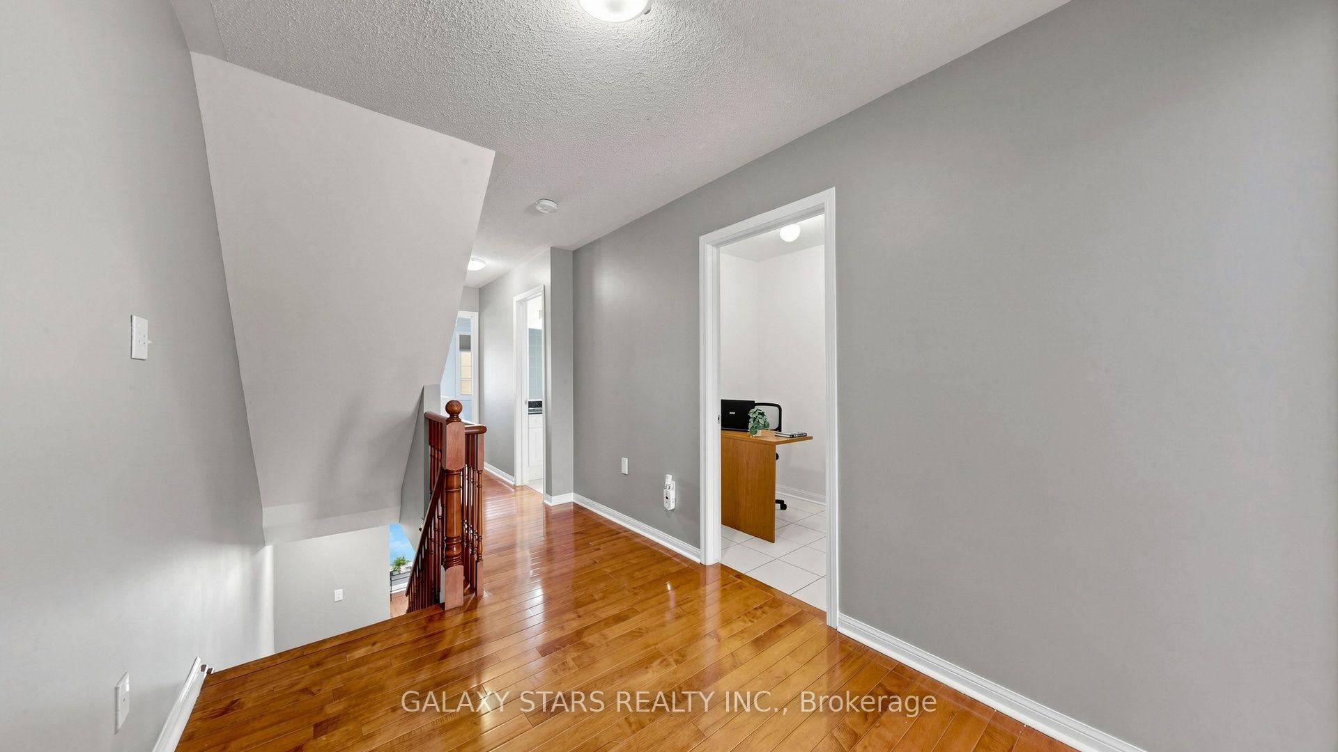 Photo 21 of 21 Cheetah Crescent, Scarborough, Rouge — HOMEH