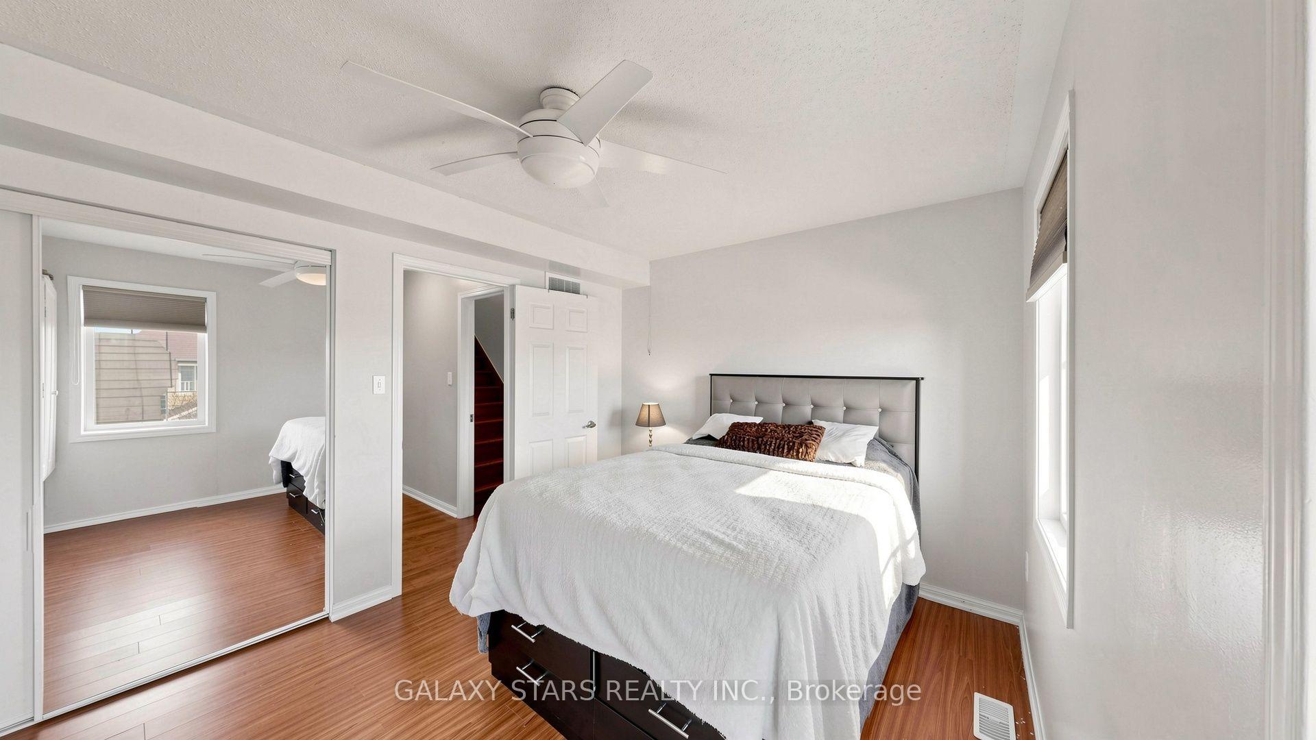 Photo 25 of 21 Cheetah Crescent, Scarborough, Rouge — HOMEH