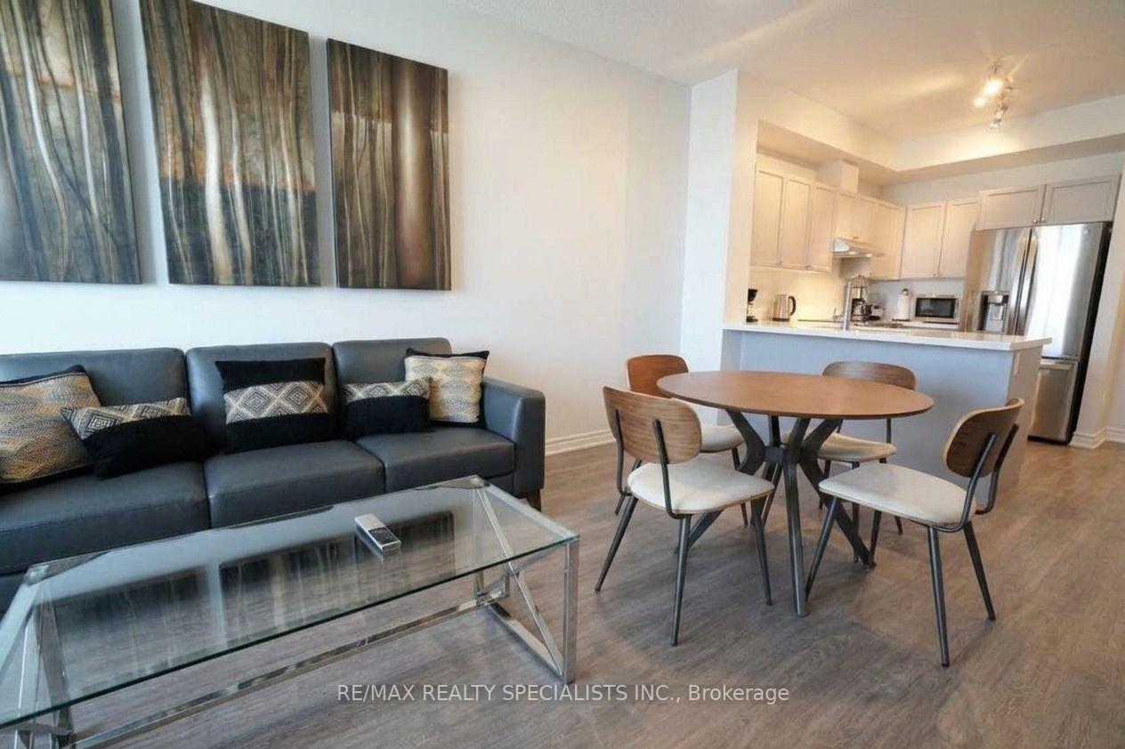 Photo 7 of Unit 2207, 33 Elm Drive, Mississauga, City Centre — HOMEH
